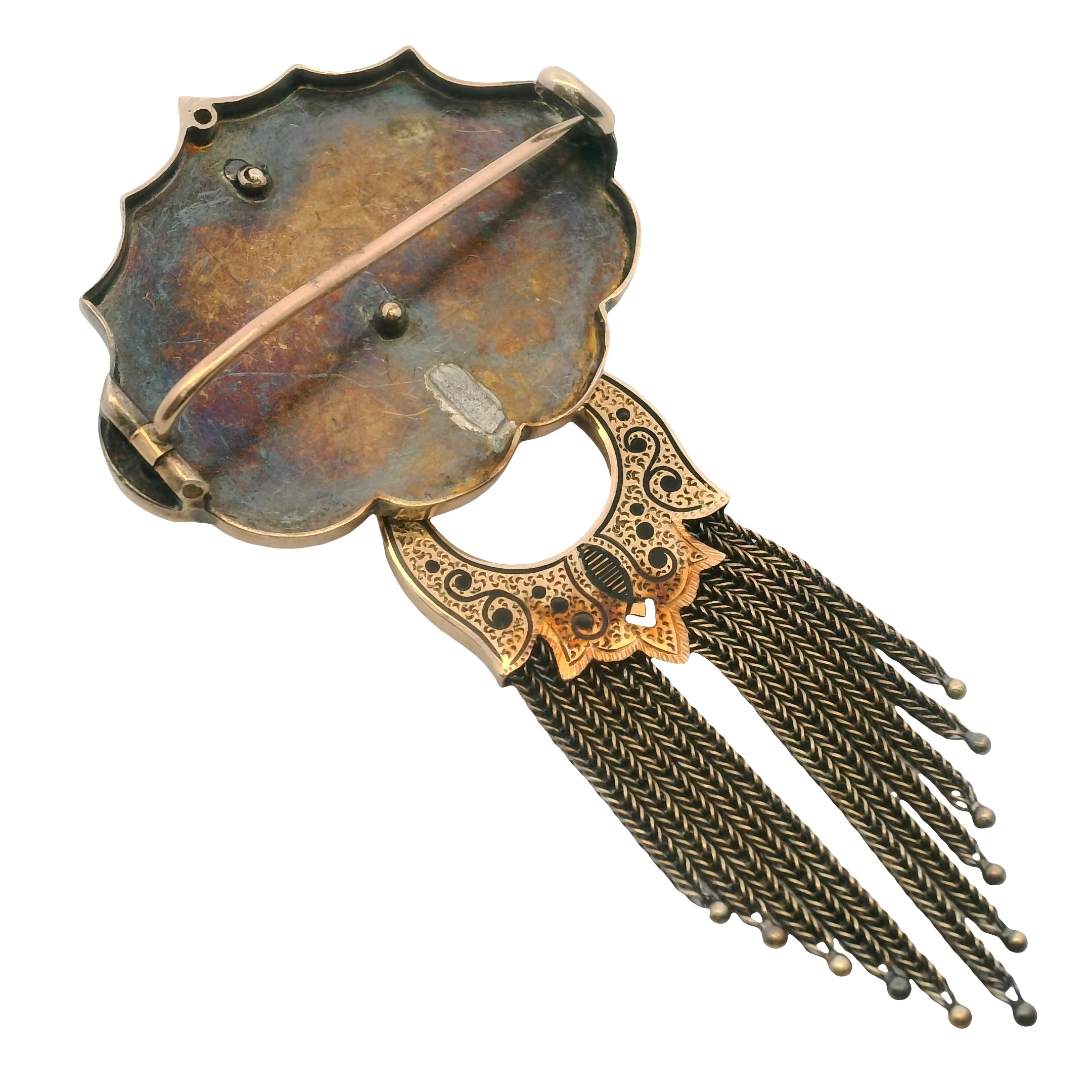 1860-1890s Victorian 10kt Yellow Gold Taille d’Epargné Black Enamel Doorknocker Tassel Brooch with Original C Clasp - Image 4