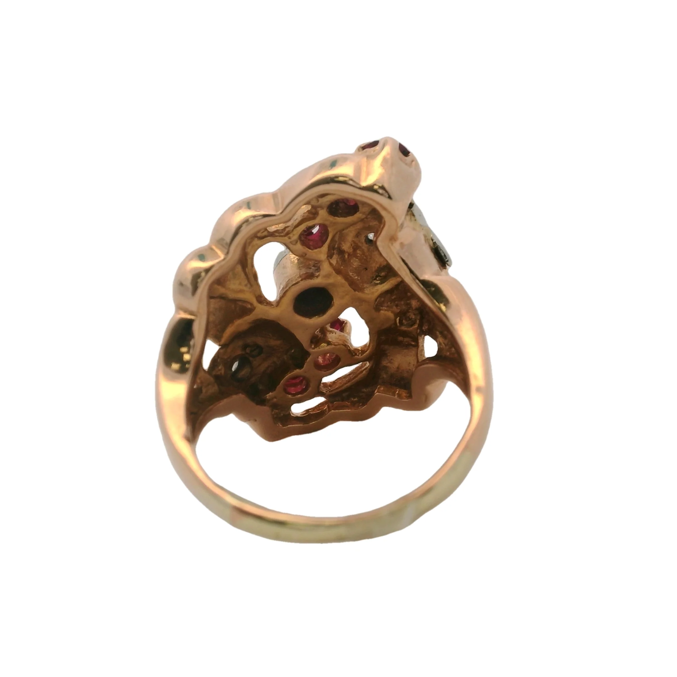1930s Early Retro 14kt Rose Gold Ribbon Ring with Old Mine Diamonds and Lab Rubies Size 6.5 - Image 4