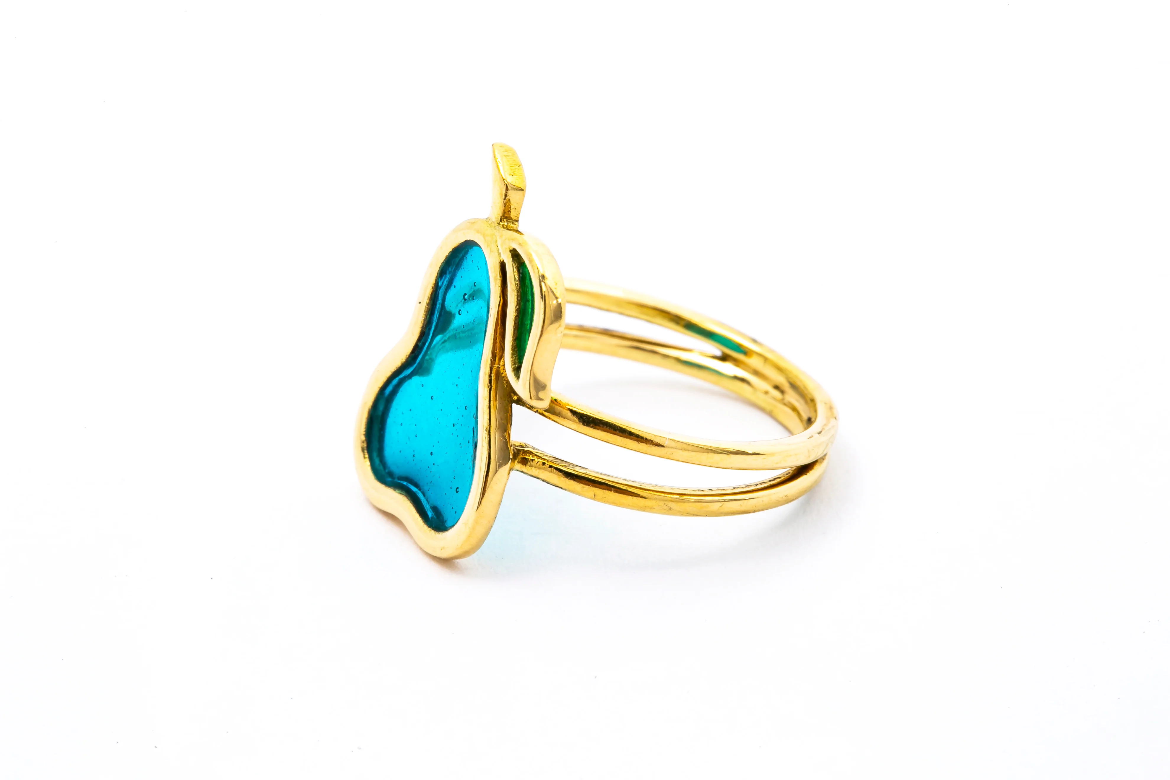 Acrylic Pear Shape Fruit Motif 18k 750 Yellow Gold Ring Size 6 - Image 2