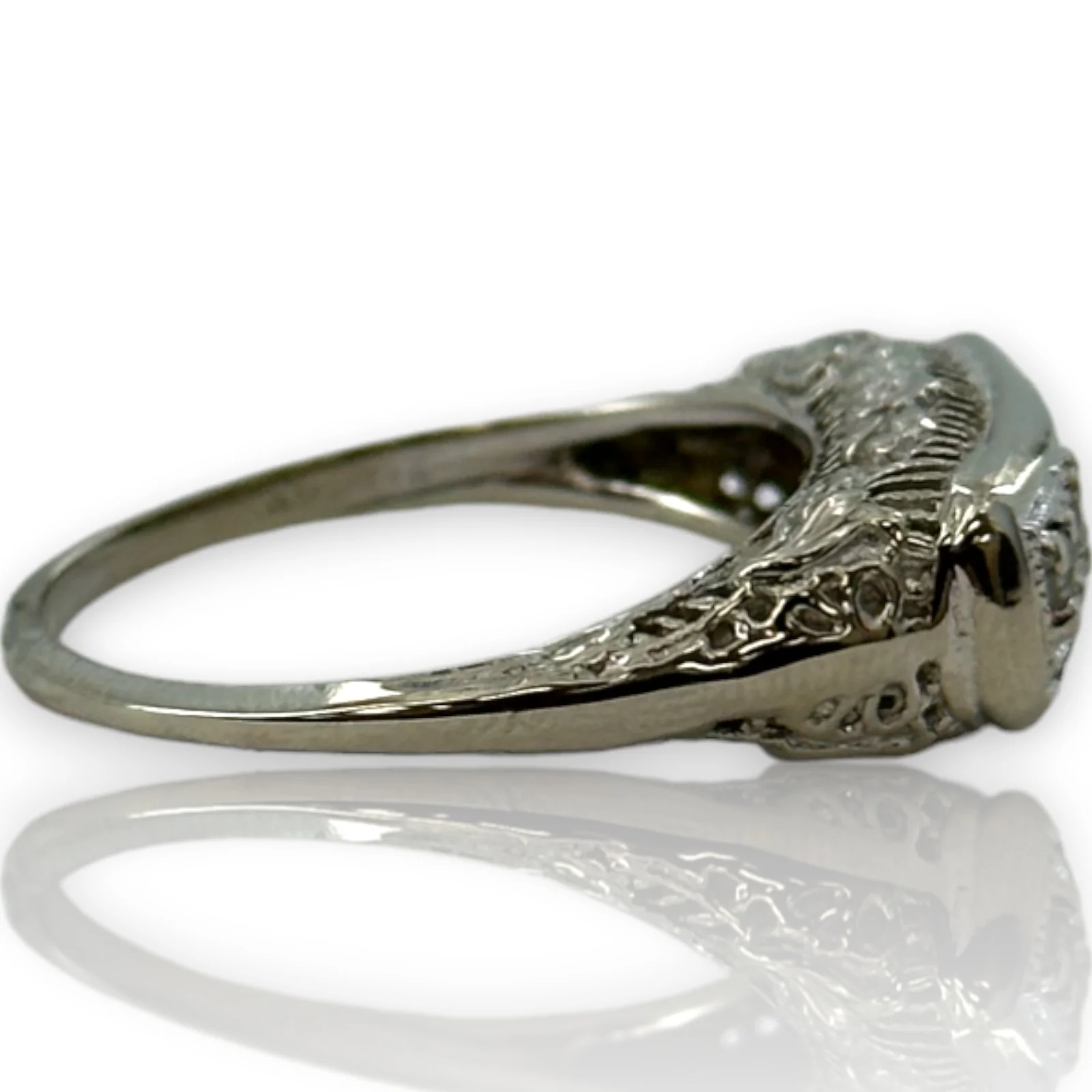 Antique 1920-30s Art Deco Filigree 3-Stone Diamond Solid 14kt White Gold Cocktail Wedding Engagement Ring Size 9 - Image 2