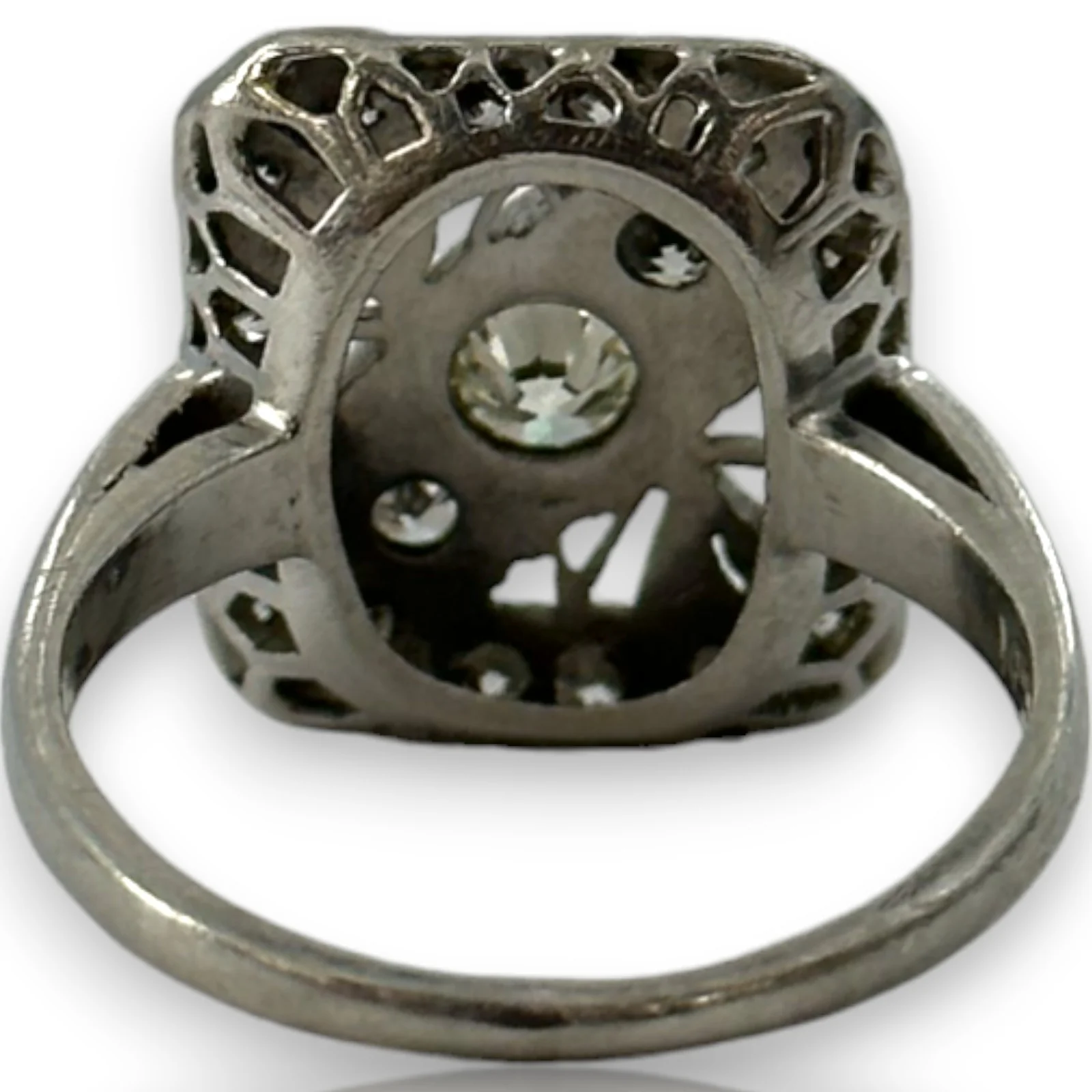 Antique Art Deco 1920s Solid 900 Platinum Handmade Filigree Cocktail Ring with Old European and Old Mine Cut Diamonds Size 7 - Image 4