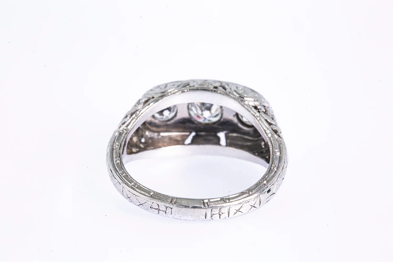 Antique Carved & Pierced Three Stone Diamond Line 950 Platinum Ring Size 6 1/2 - Image 3