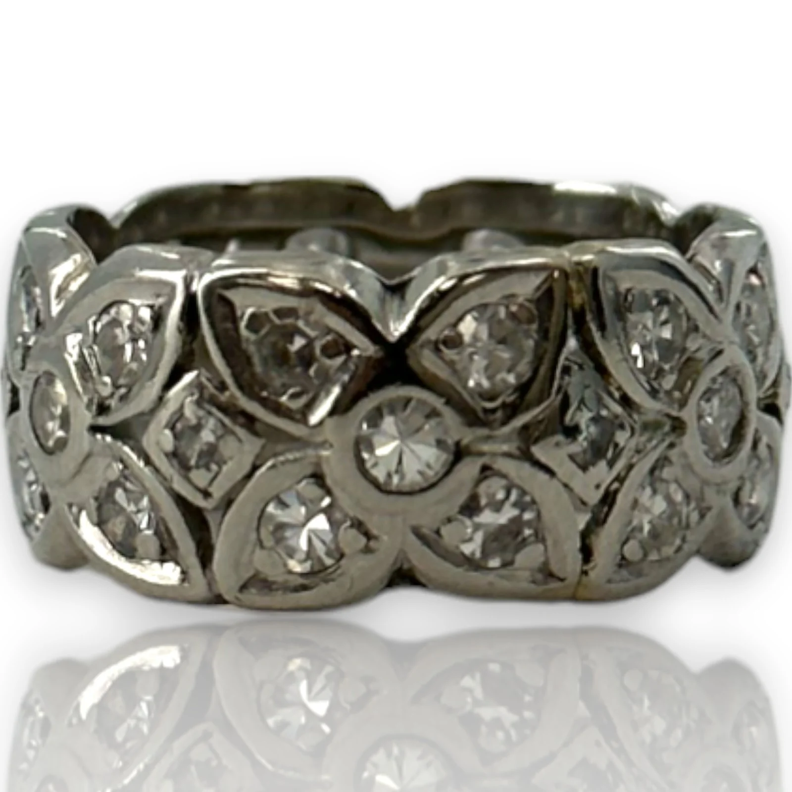 Antique Handmade 1920s Art Deco Solid 900 Platinum Bezel Set Single Cut Diamond Floral Eternity 8.3mm Band Size 5 Ring - Image 2