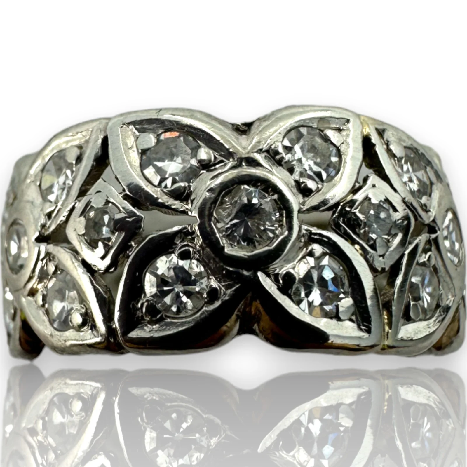 Antique Handmade 1920s Art Deco Solid 900 Platinum Bezel Set Single Cut Diamond Floral Eternity 8.3mm Band Size 5 Ring - Image 3