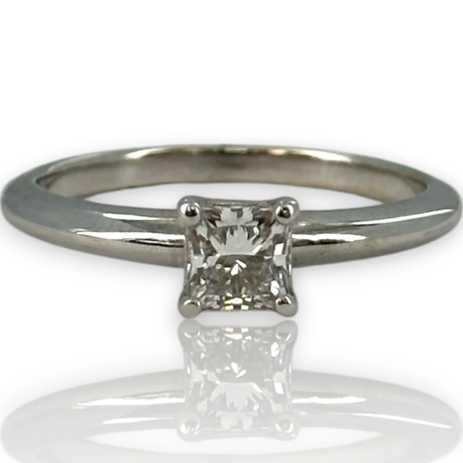 Blue Nile 14kt White Gold 0.50ct Princess Cut Diamond 4-Prong Setting Solitaire Engagement Ring - Image 2