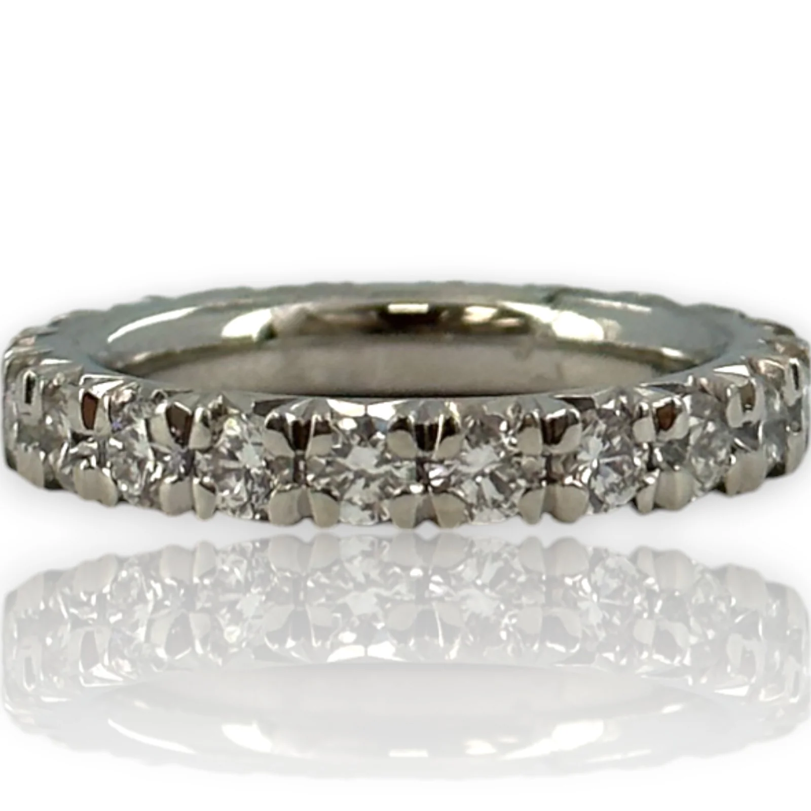 Blue Nile French Pavé 1.68ctw Diamond Eternity Wedding Band Stackable Ring in 950 Solid Platinum Size 6 - Image 2