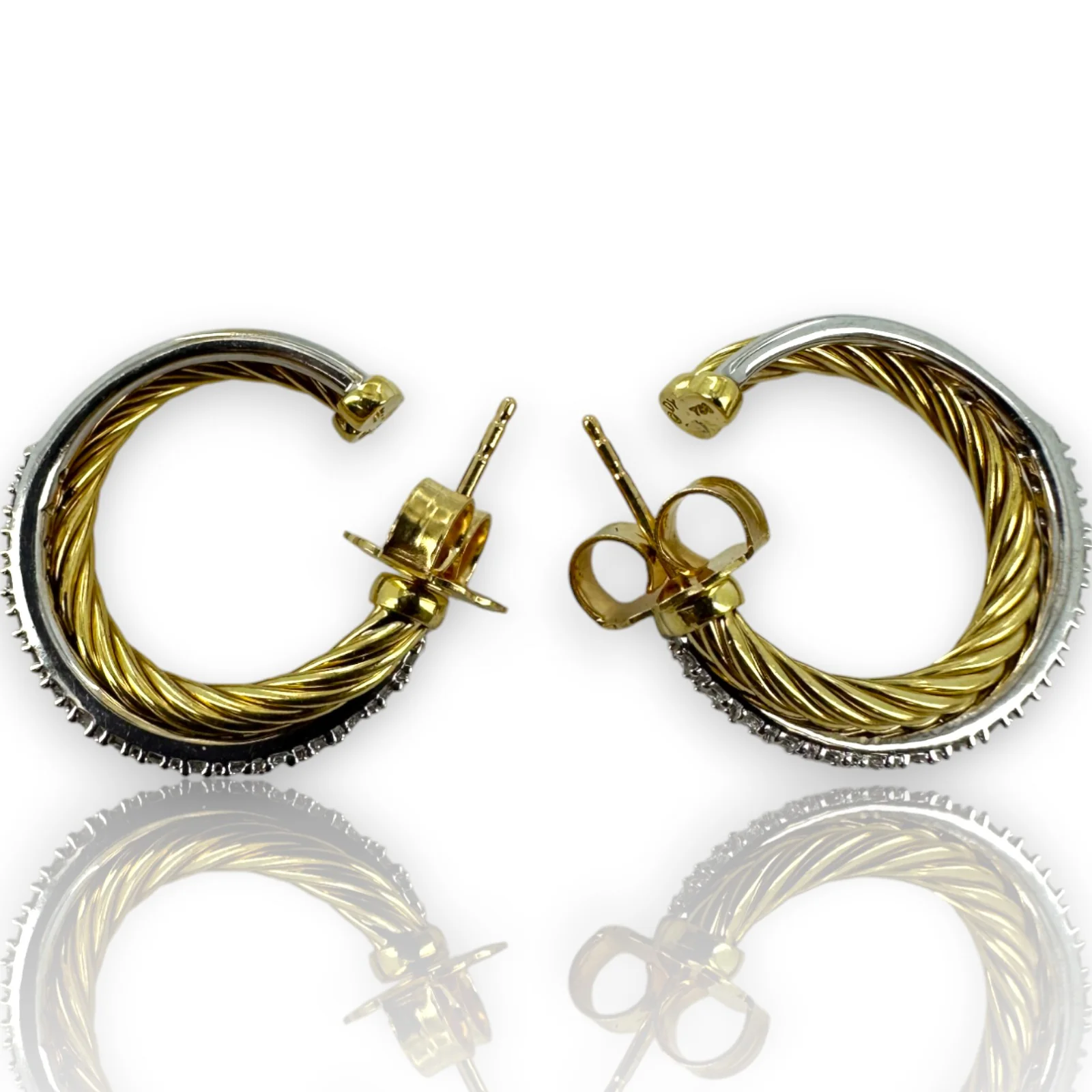 David Yurman Solid 18kt Yellow Gold Crossover 23mm Hoop Cable Earrings with 0.34ctw of Diamonds in Original Pouch - Image 6
