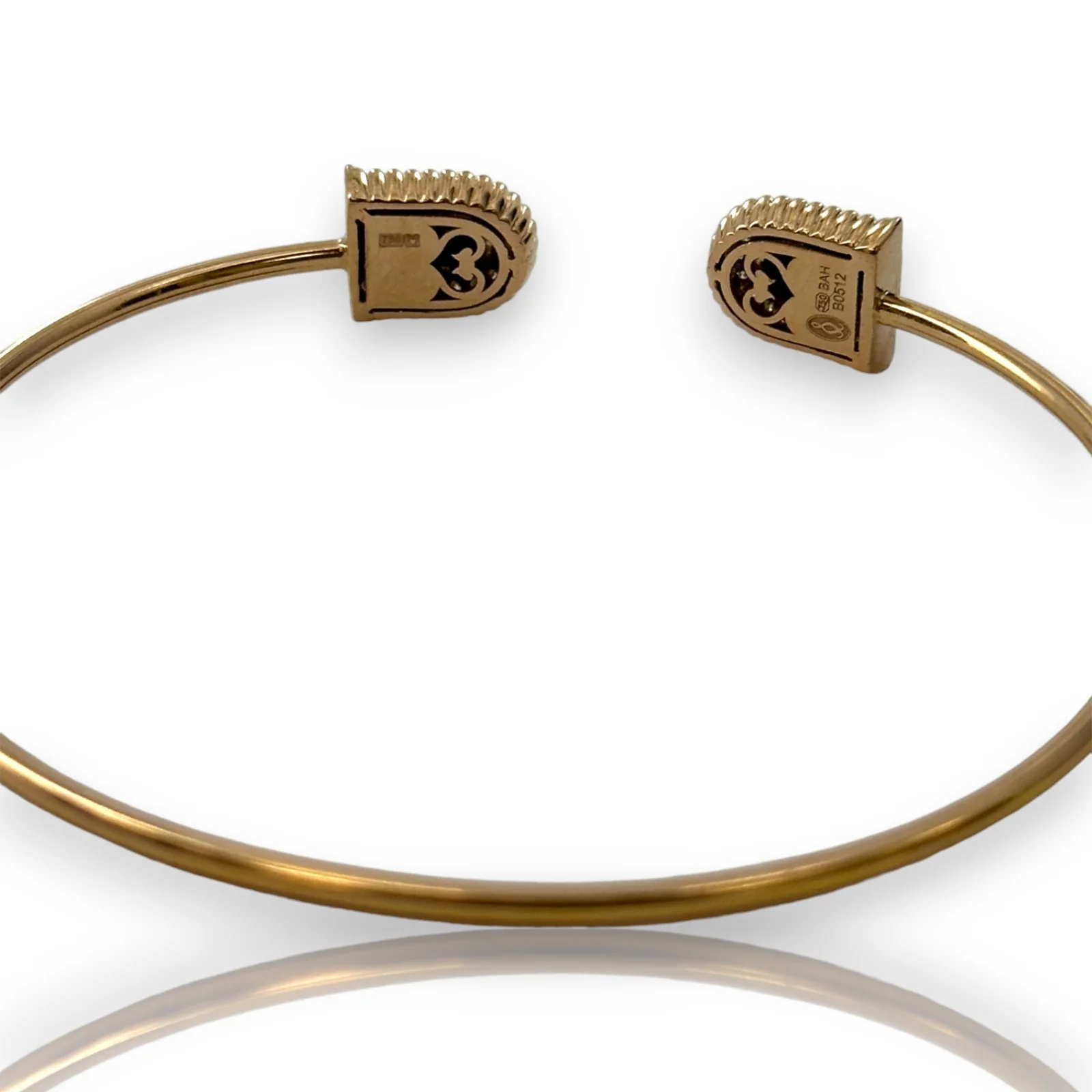 Devji Aurum Malachite and Diamond Thin Flex Cuff Bracelet in 18kt Rose Gold - Image 4
