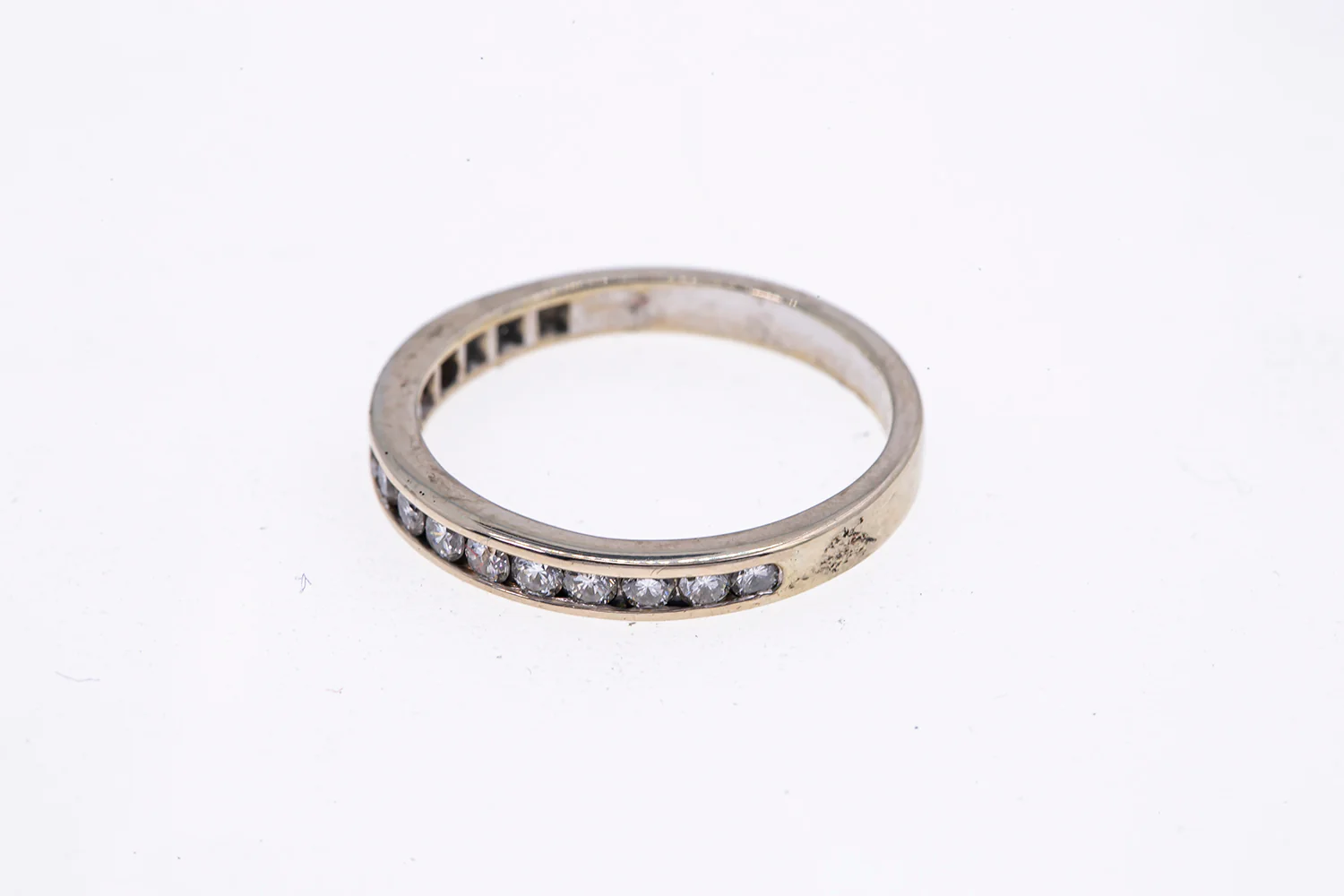 Diamond Line Channel Set Stackable Band 14K 585 White Gold Ring Size 6 3/4 - Image 2