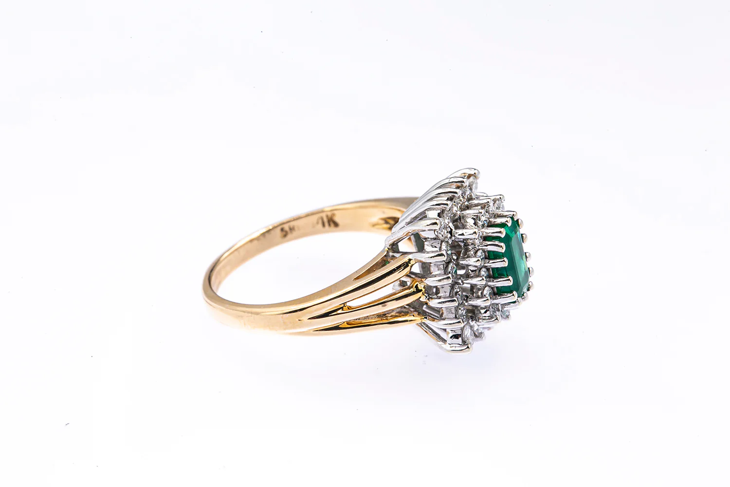 Emerald & Diamond Cluster14K 585 Yellow & White Gold Ring Size 6 1/2 - Image 5