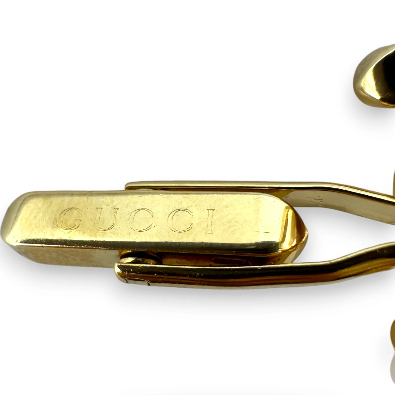 GUCCI Solid 18kt Yellow Gold 16g Running Logo Toggle Cufflinks Made in Arezzo, Italy Fully Hallmarked and Signed - Image 7