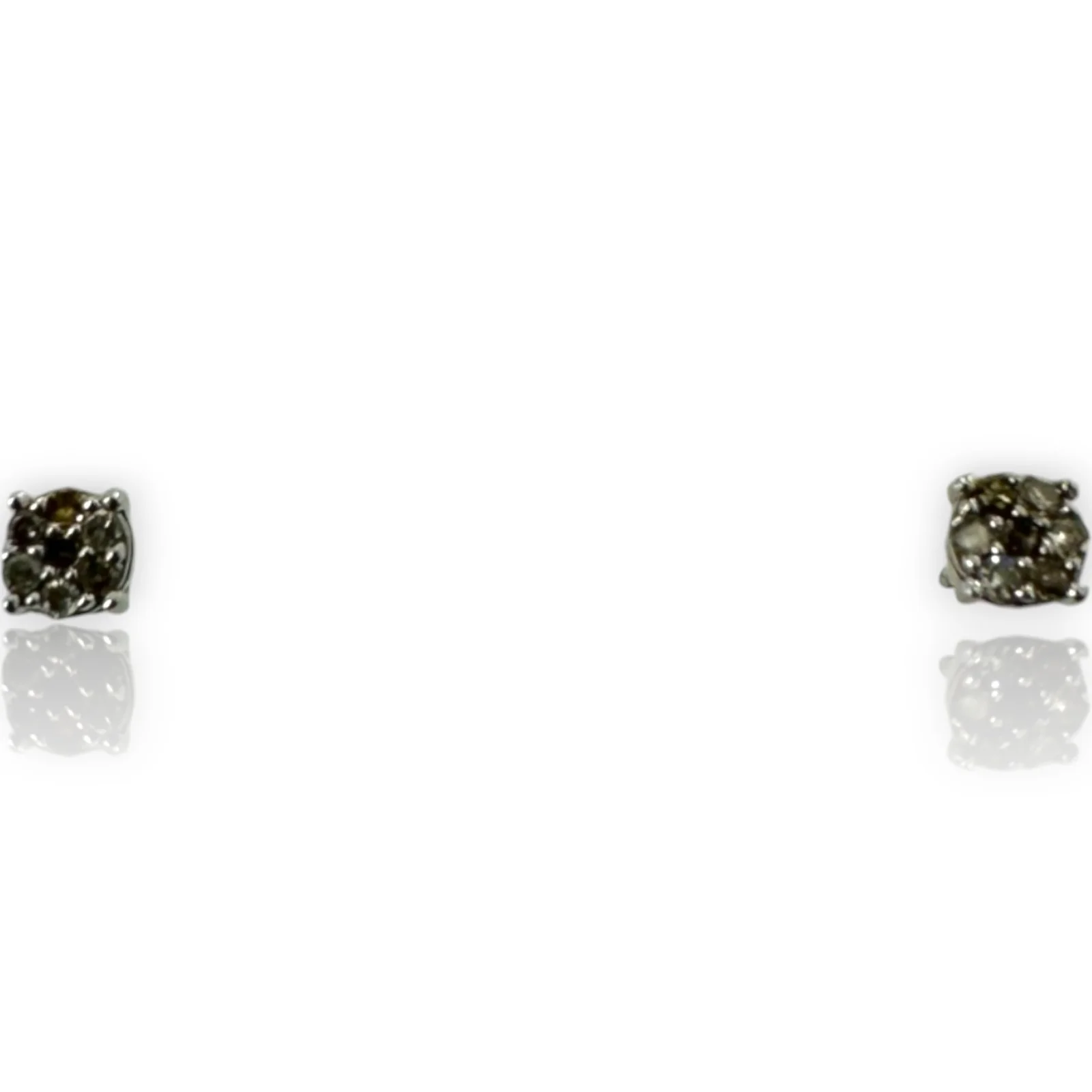 Kids 10kt Solid White Gold Diamond Small Everyday Stud Earrings - Image 3