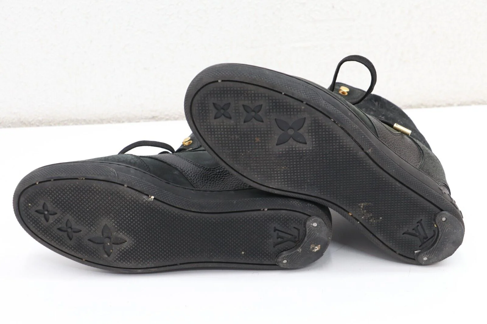 Louis Vuitton Black Leather Embossed Suede Sneakers Womens Size 38.5/US 8.5 - Image 11