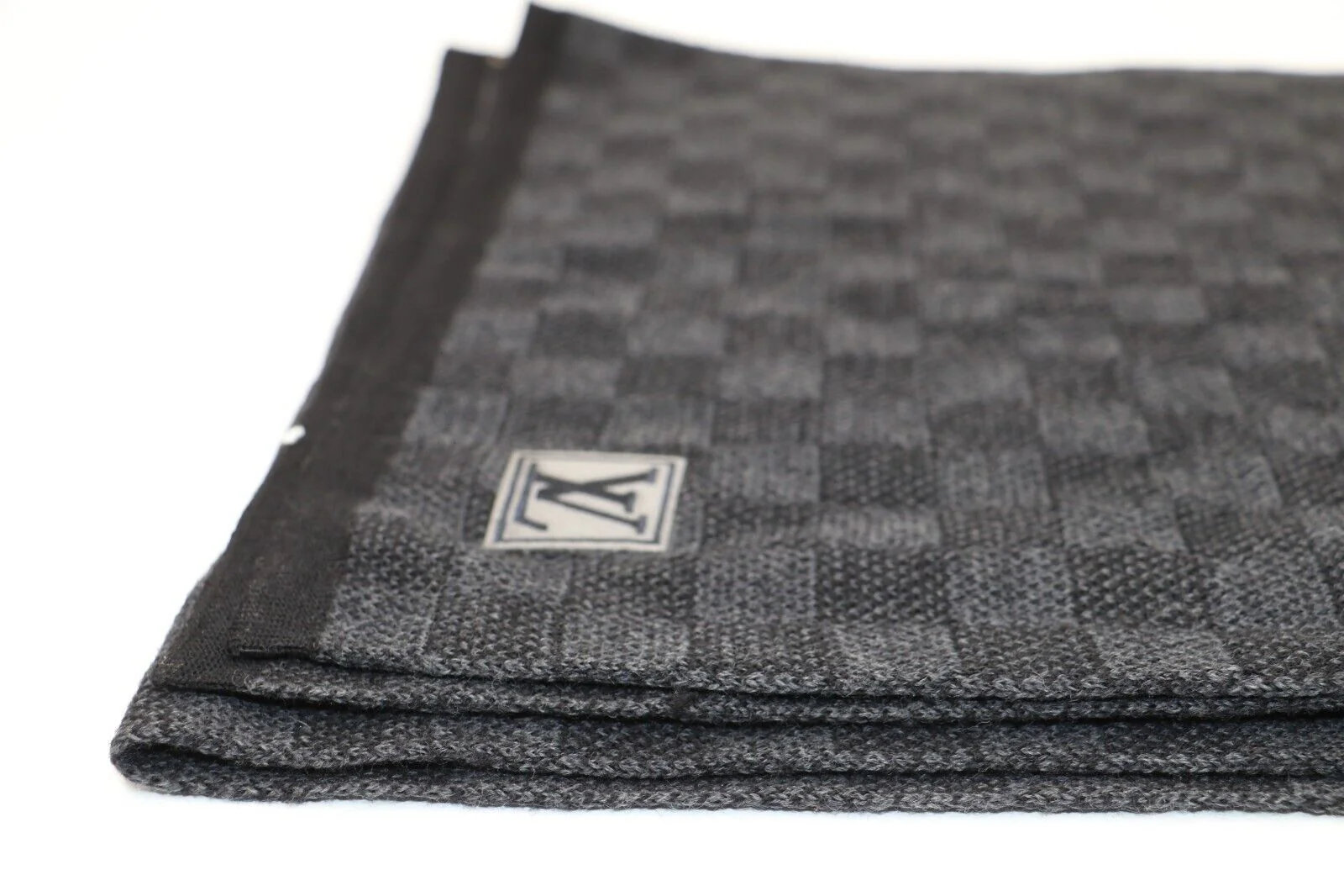 Louis Vuitton Petit Damier Scarf M70028 - Black - Image 6