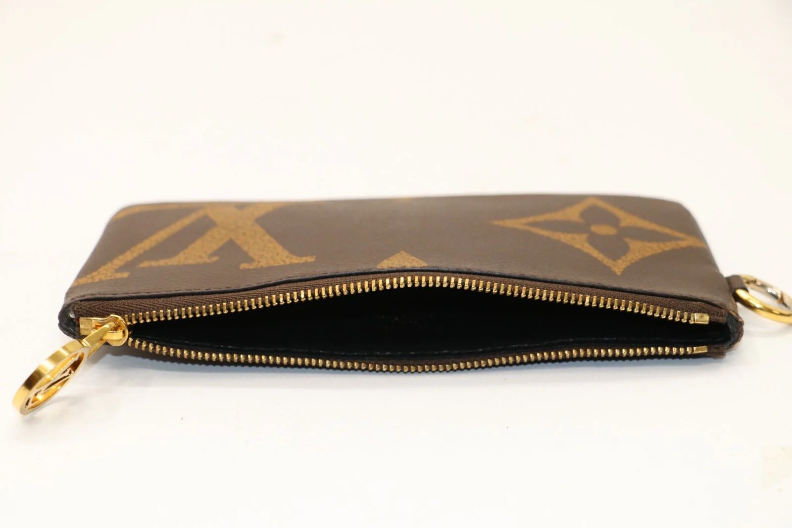 LOUIS VUITTON Trio Monogram Giant Canvas Coin Purse Wallet Key Pouch Brown 1pc - Image 2