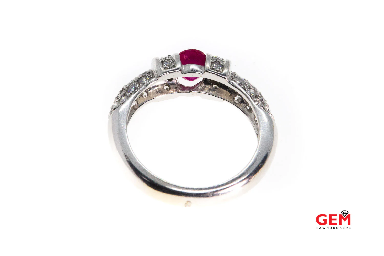 Natural Oval Ruby & Diamond Cluster Pave Band Italy 18K 750 White Gold Ring Size 6 - Image 3