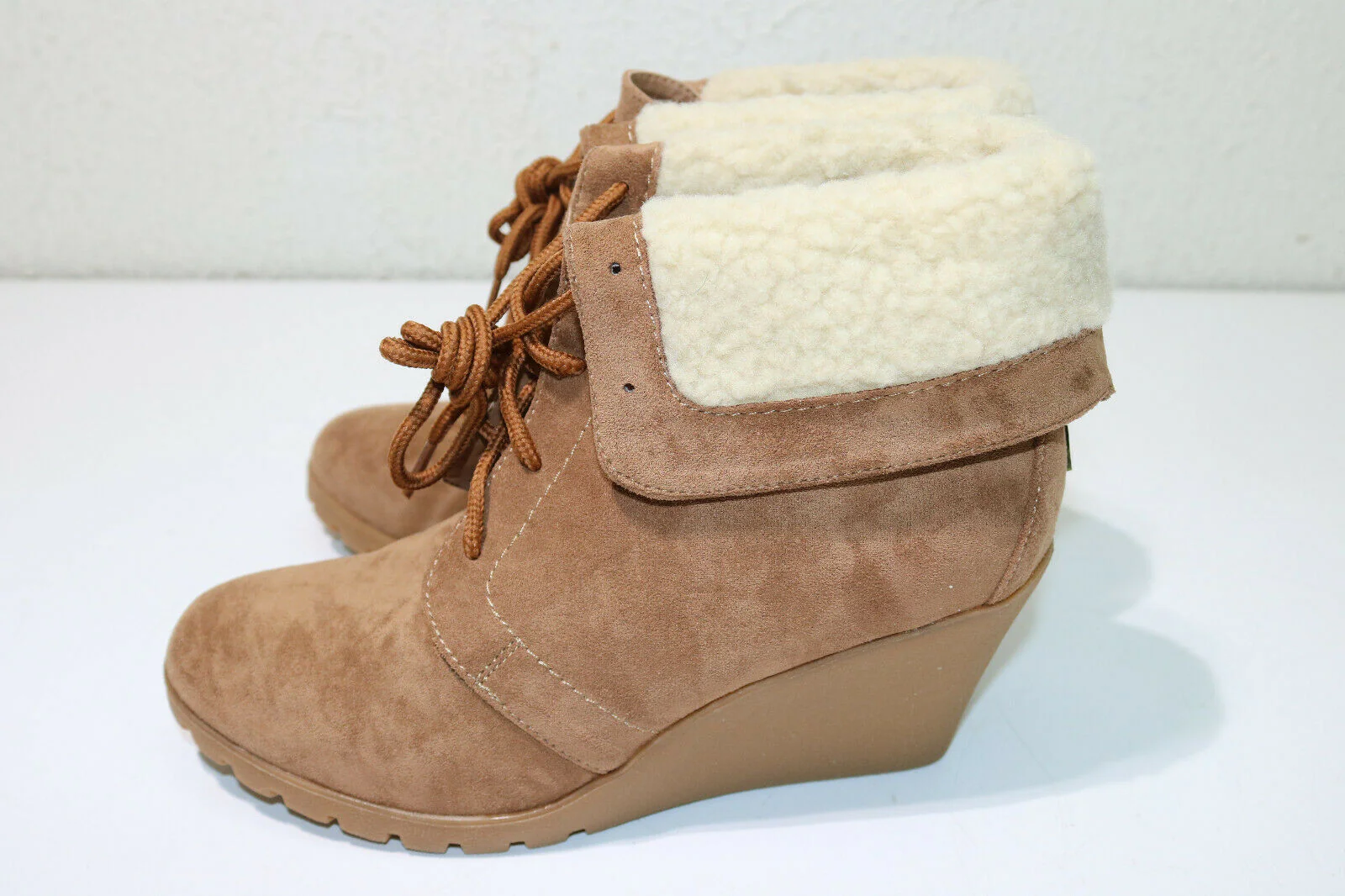 Nautica New Rendon Tan WW0221 Women's Wedge Bootie Size 7.5 - Image 3
