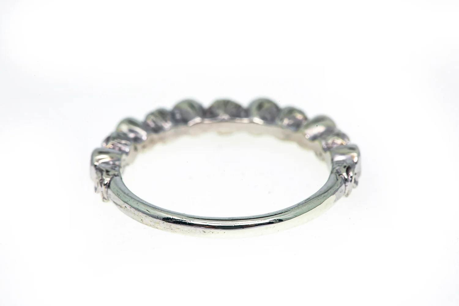 Pink Cubic Zirconia & Heart Accent Line Band 9K 375 White Gold Ring Size 6 - Image 4