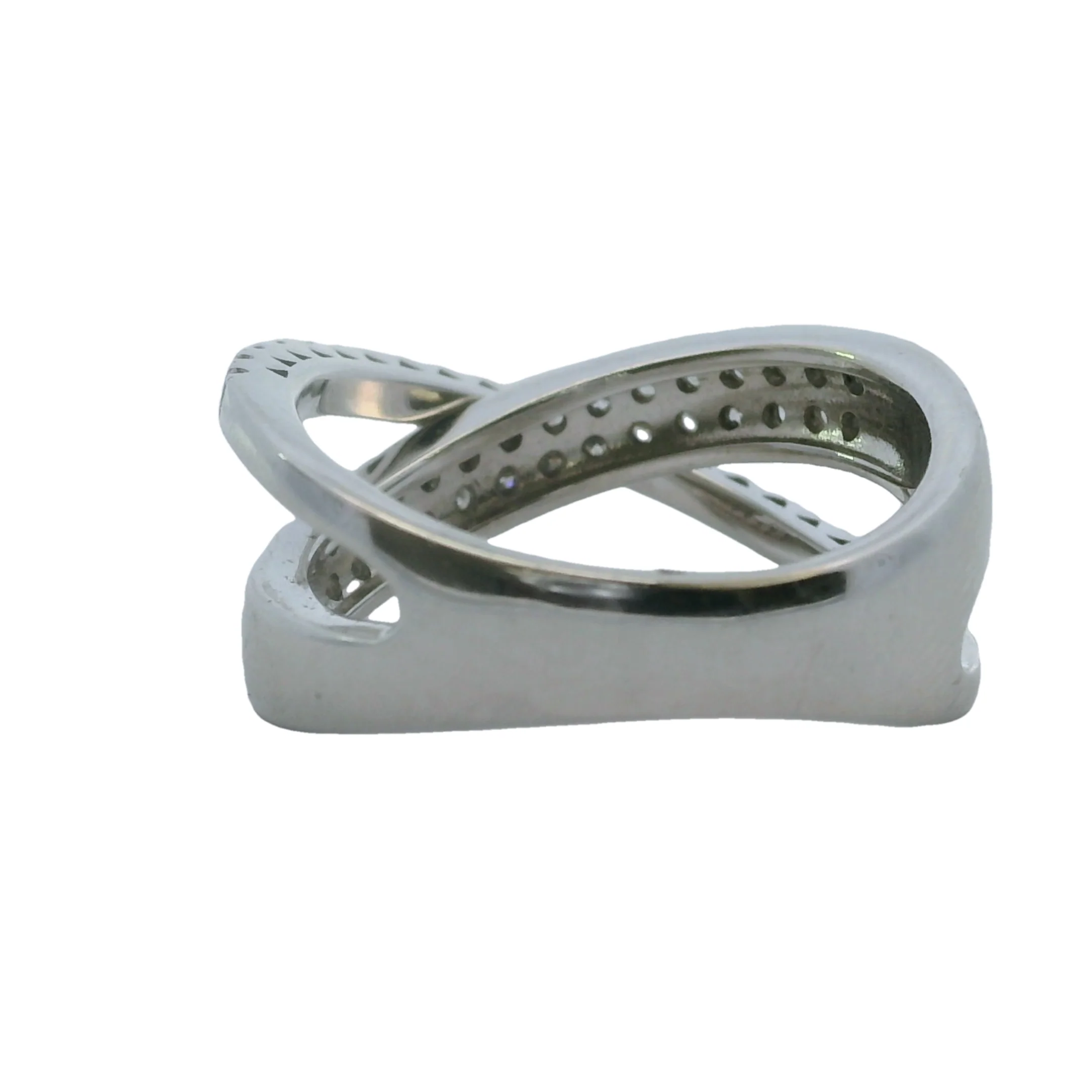 QCD 14kt White Gold and Diamond Crossover Cluster Ring Size 7 - Image 4