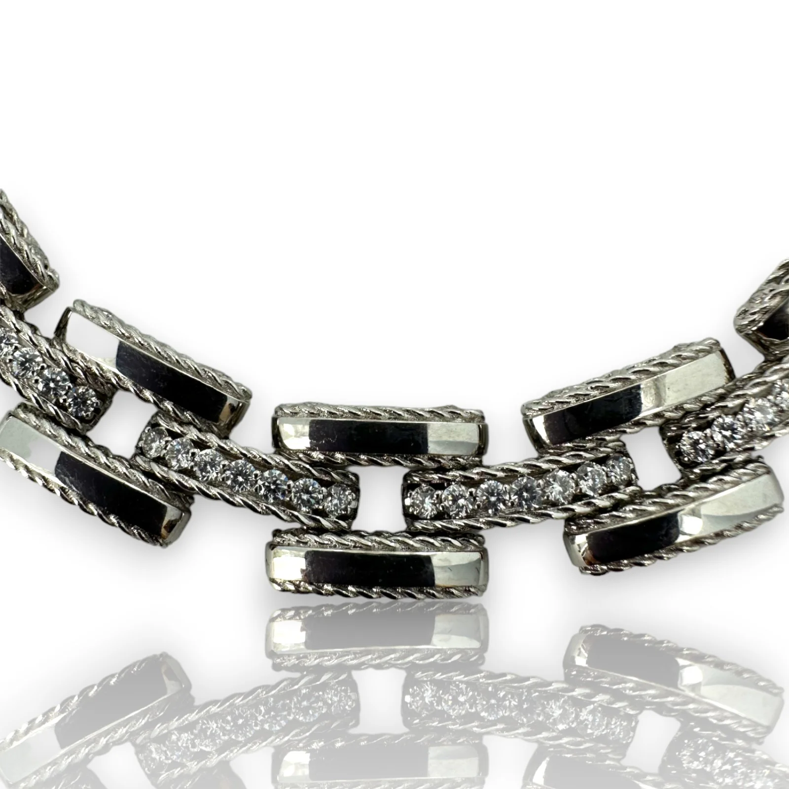 ROBERTO COIN Solid 18k White Gold Luxury Chain Link Collar Necklace Diamonds Signature Ruby Made in Italy - Image 5