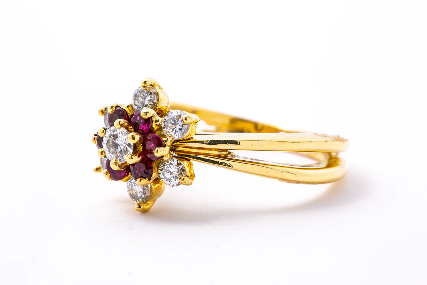 Ruby & Diamond Halo Sunburst 18K 750 Yellow Gold Ring Size 5 1/4 - Image 3