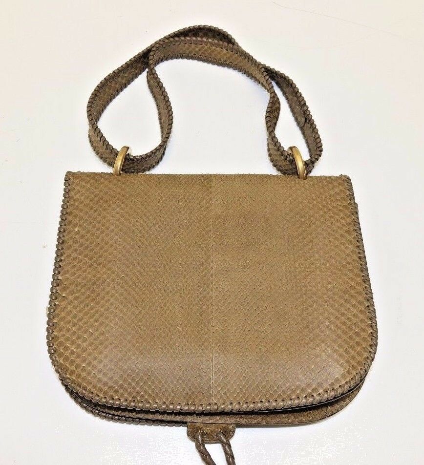 Salvatore Ferragamo Fossil Kamelia DH-21 E039 Brown Python Shoulder Bag - Image 3