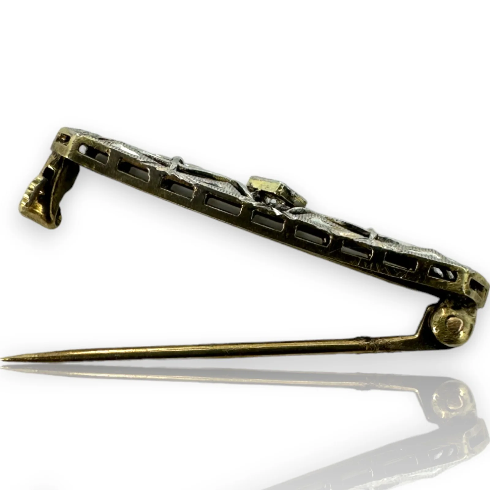 Small 1910-20s Early Art Deco Krementz & Co 2-Tone Yellow Gold Back White Gold Top Solid 14k Transitional Cut Diamond Brooch Pin - Image 5