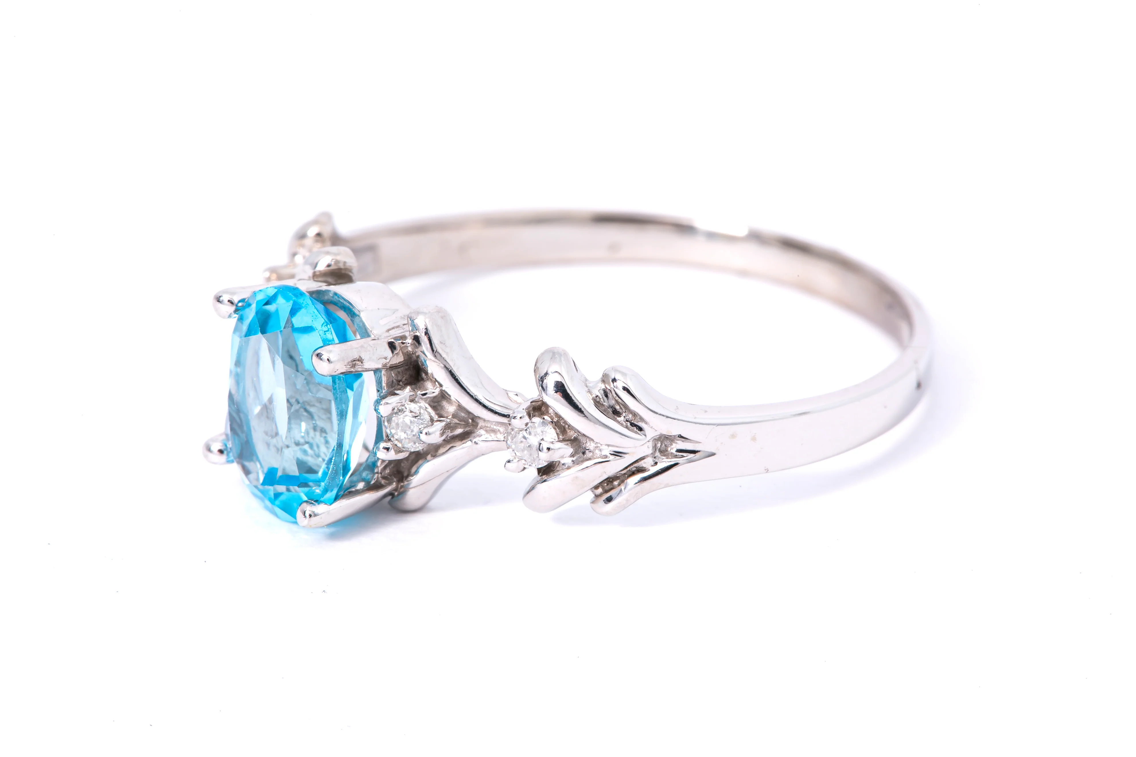 Solid 14kt White Gold Prong-Set Blue Topaz Ring with 4 Diamond Accents Size 10 - Image 4