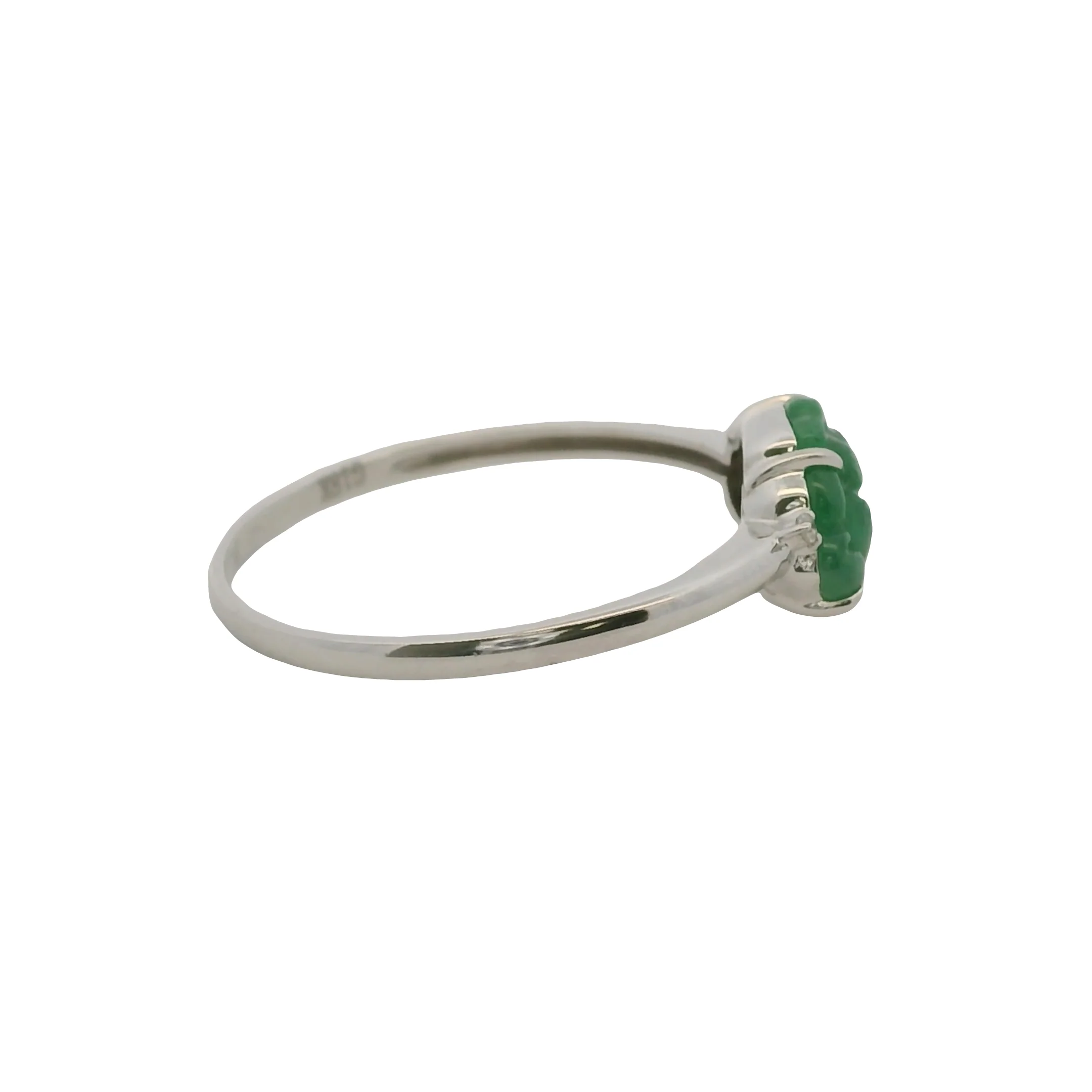 Solid 18kt White Gold and Carved Jade Flower and Diamond Ring Size 7.25 - Image 6