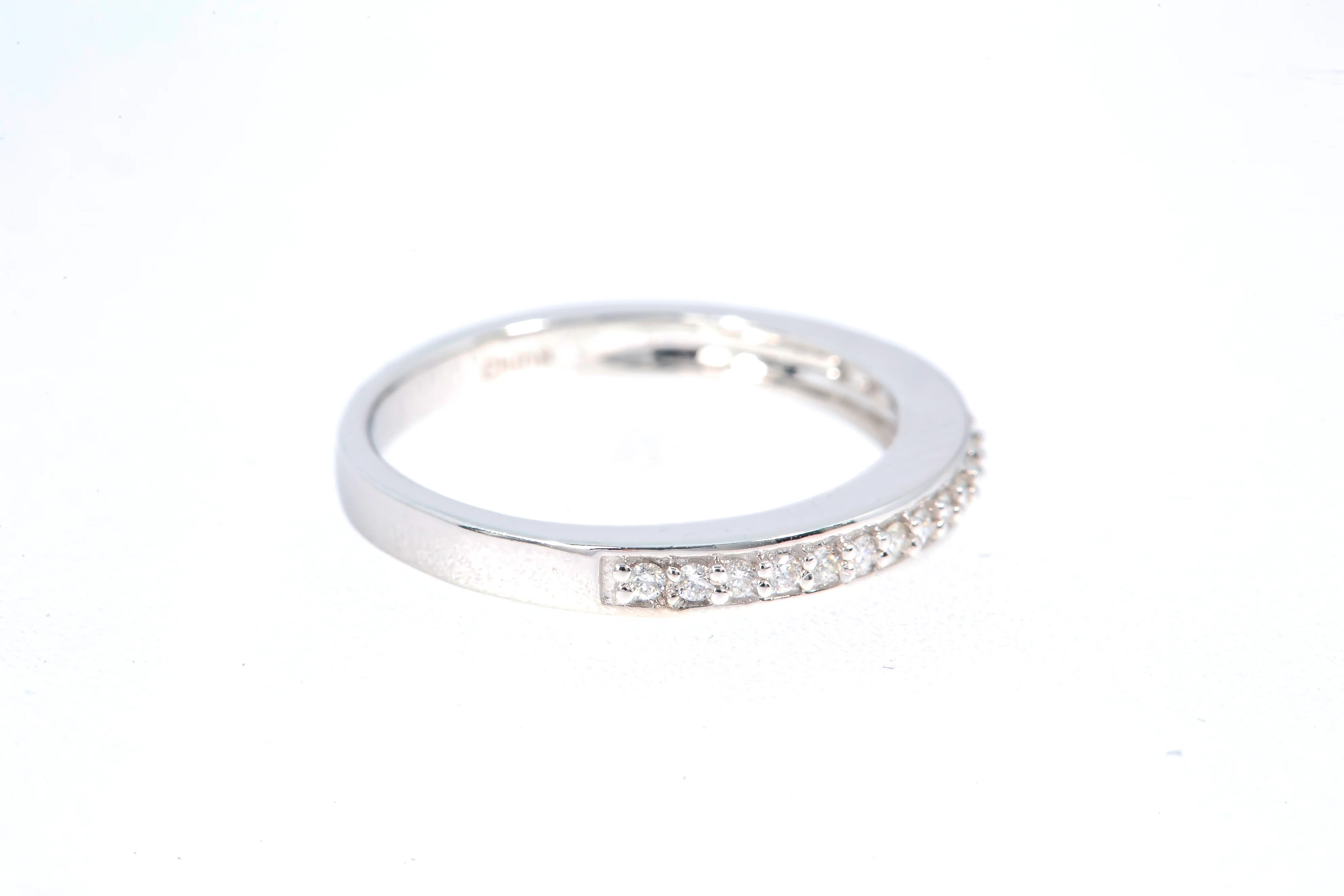 Stackable Diamond Pave Wedding Band 14k 585 White Gold Ring Size 7 Juliet Cut - Image 4