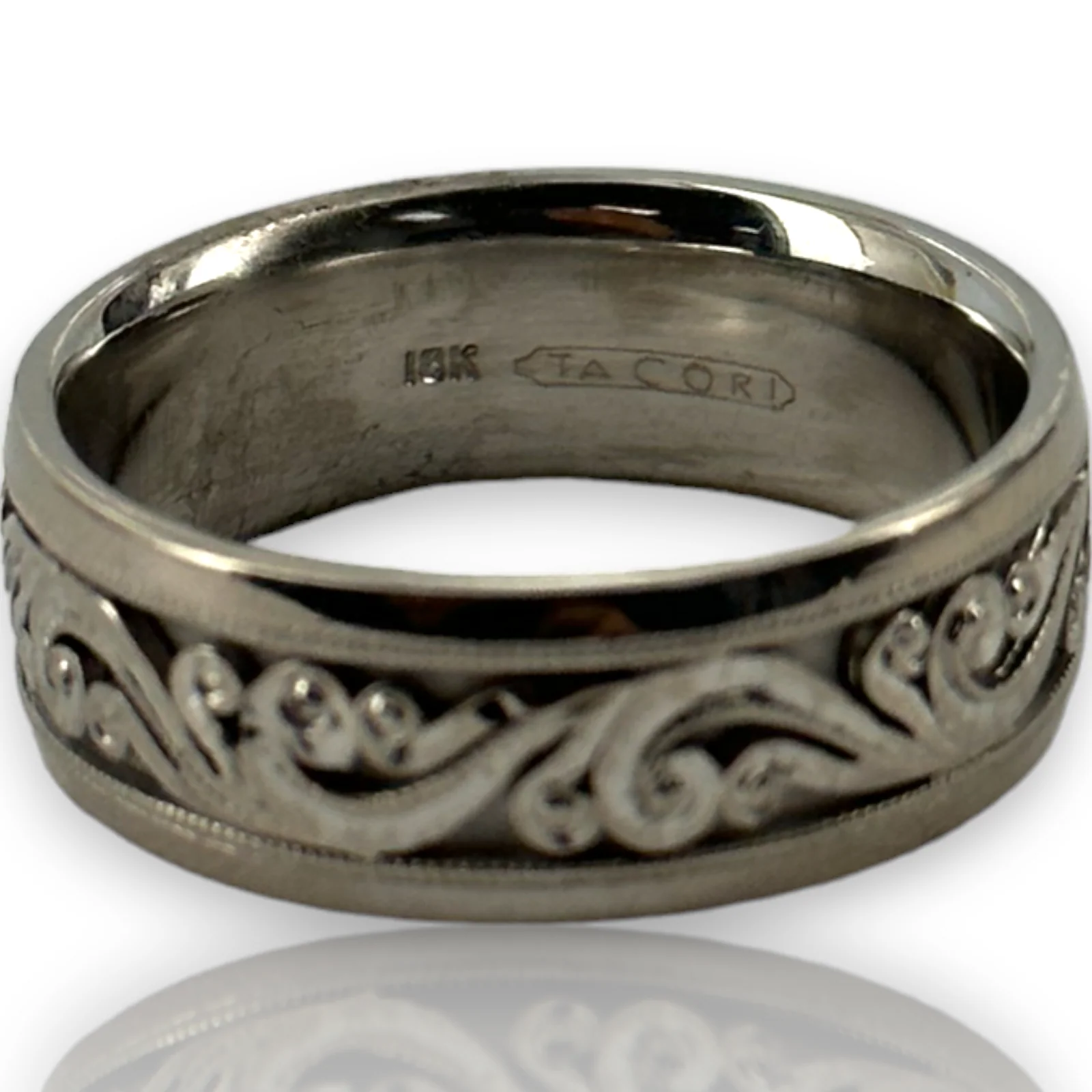 Tacori 18kt 750 White Gold Wedding Band Sculped Crescent Hand Engraved Ring Size 9 - Image 3