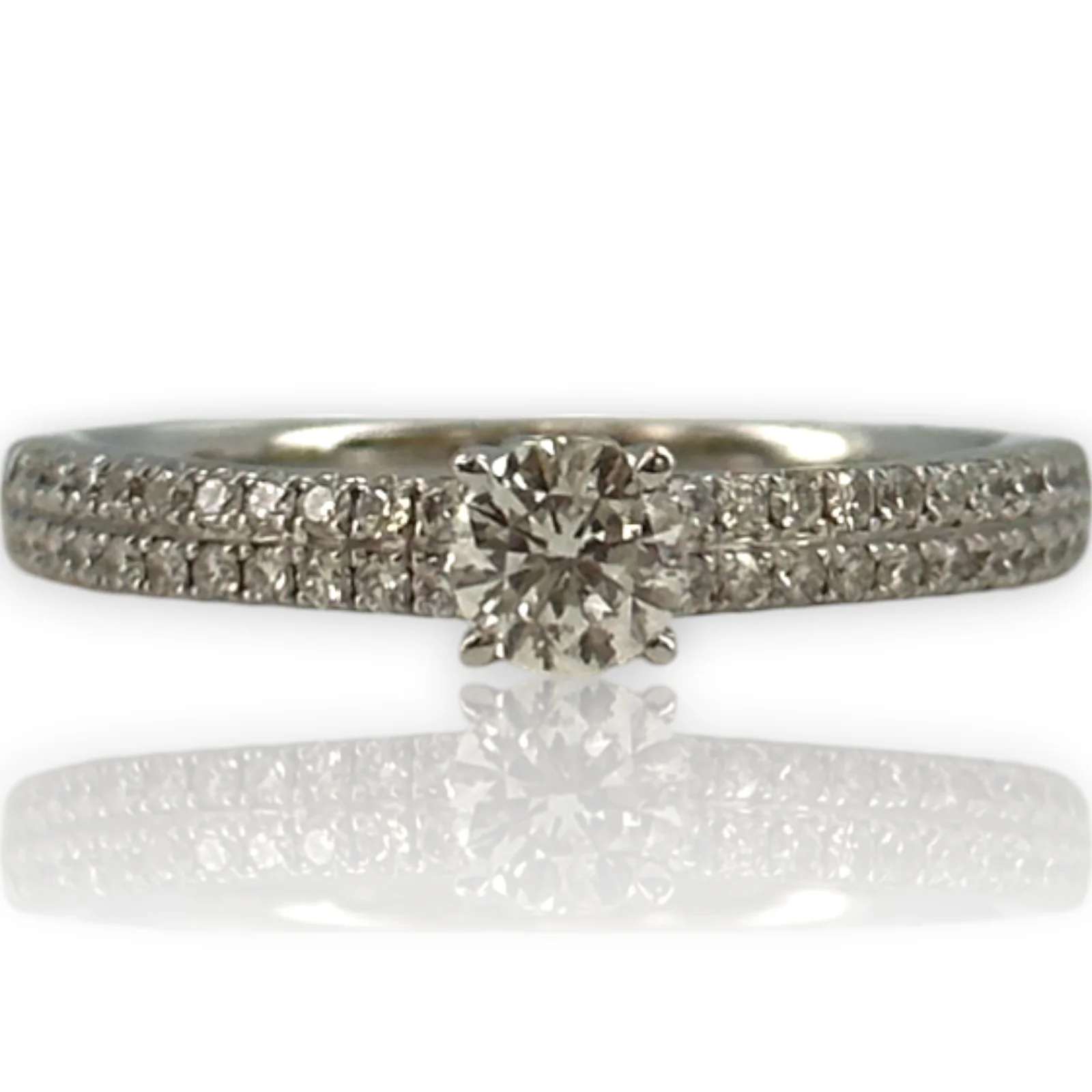 The Juliet Cut 14kt Solid White Gold and Prong Set Diamond Solitaire Wedding Engagement Ring with Pave Sides Size 7