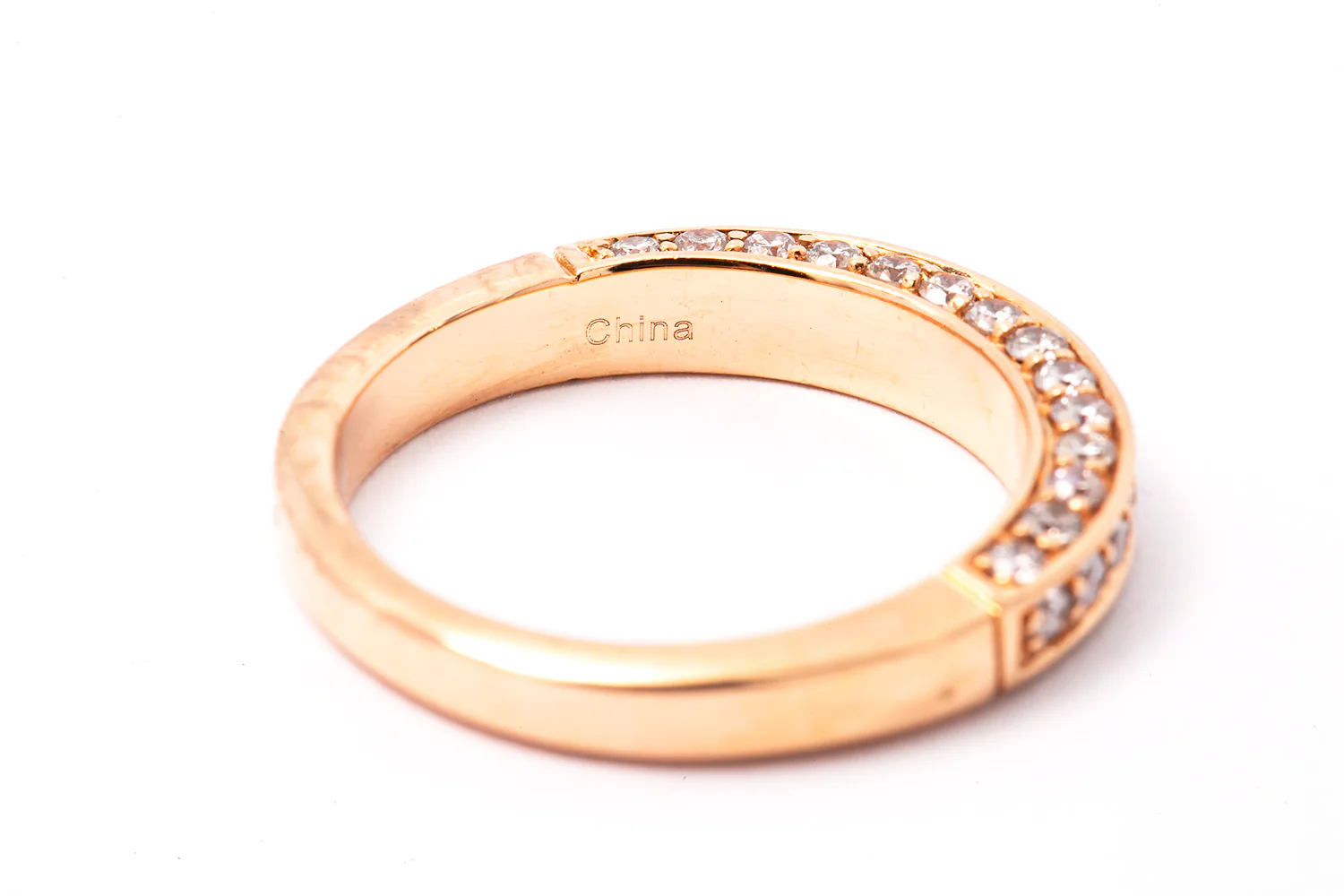 Three-Sided Pave Diamond Rose Gold 14k 585 Wedding Band Ring Size 7 - Image 5