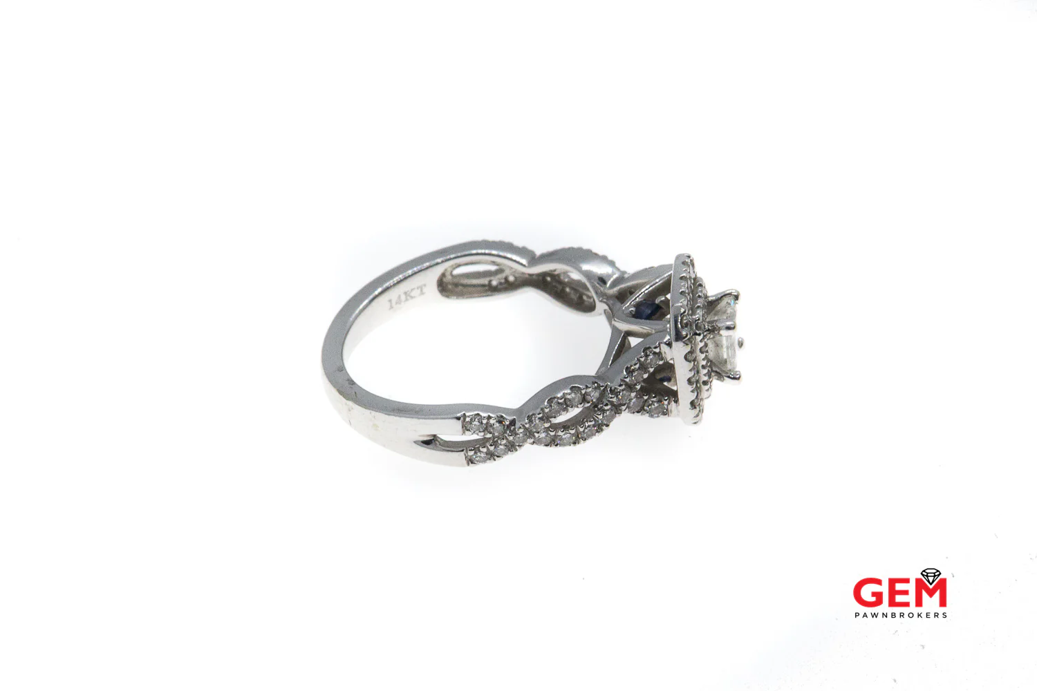 Vera Wang 14 KT Solid White Gold Diamond Engagement Ring - Image 3