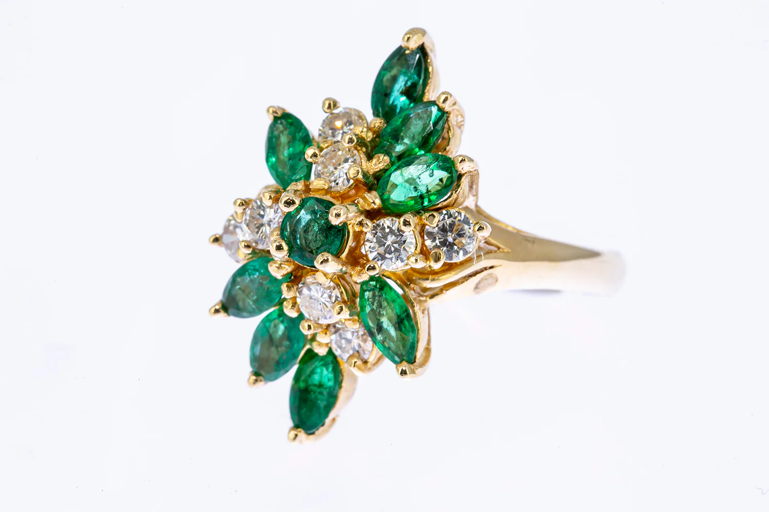 Vintage 1950-70s Diamond & Marquise Emerald Cocktail Cluster 14K 585 Yellow Gold Ring Size 7 - Image 4