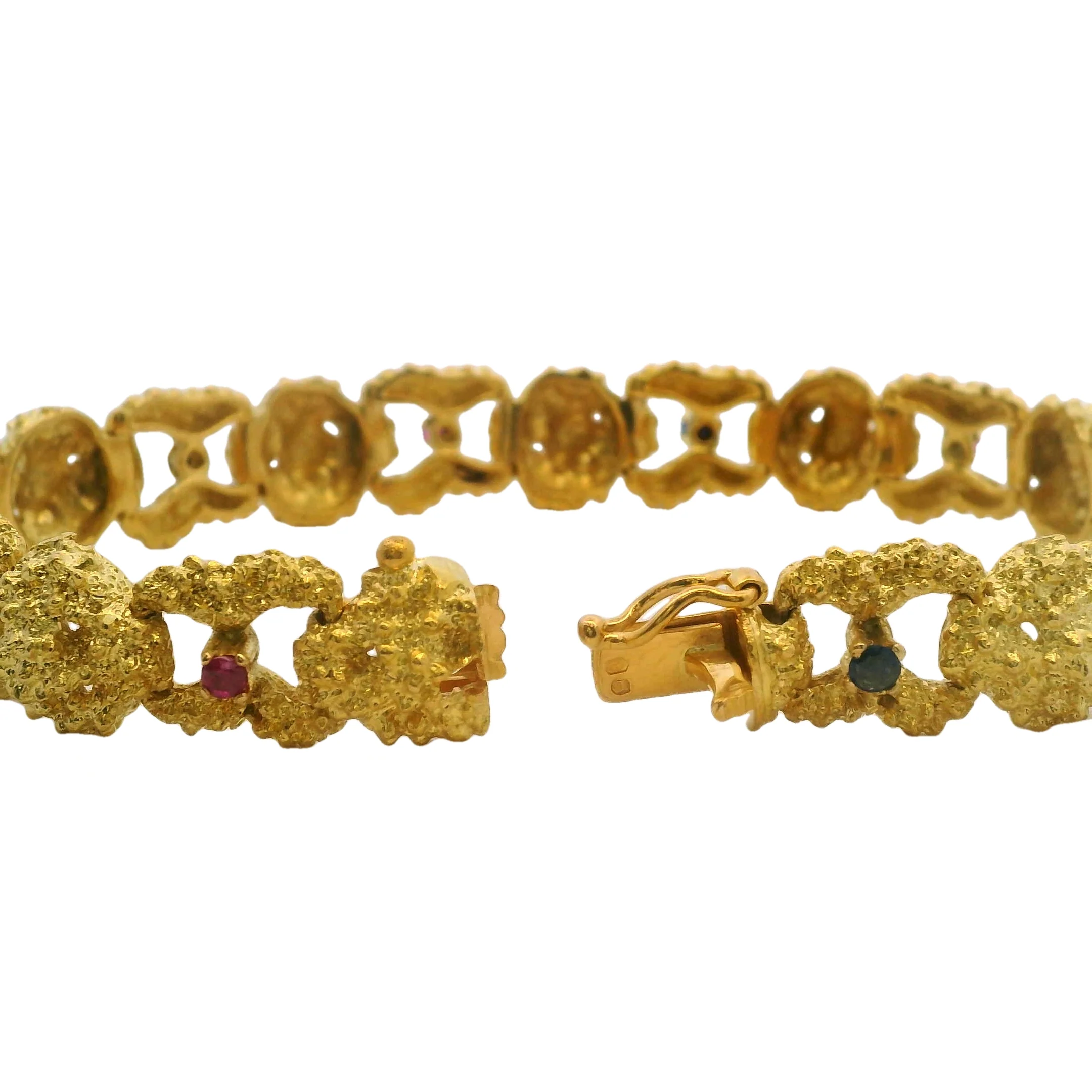 Vintage 1980s Brutalist Solid 18kt Yellow Gold Nugget 8.25" 46.6g Bracelet With Rubies and Sapphires - Image 5