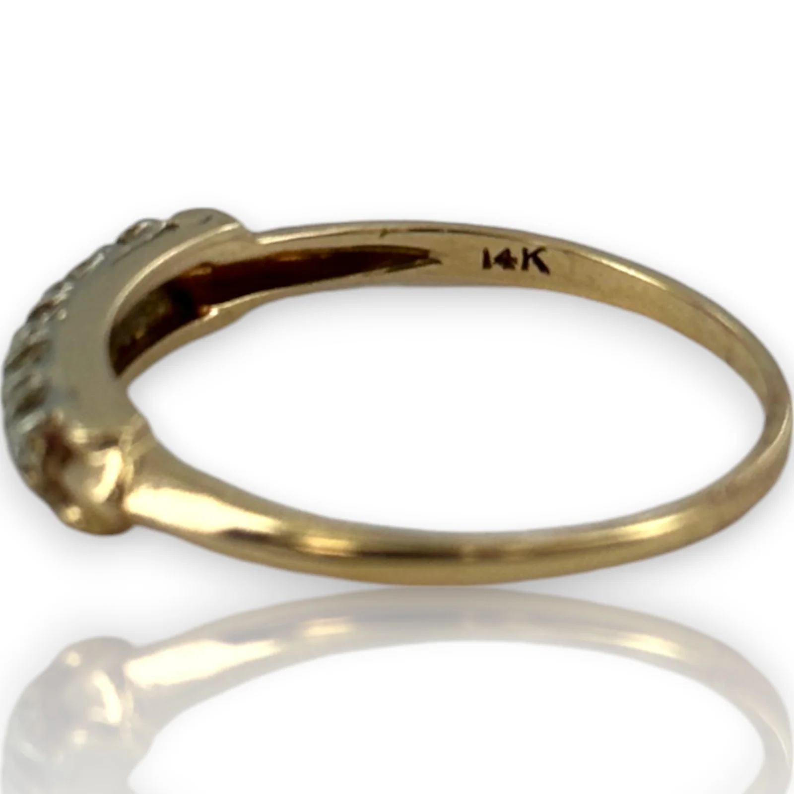 Vintage Granat Bros 1950s "First Lady" Collection 14kt Yellow Gold 5-Stone Diamond Wedding Accent Band Ring Size 8.5 - Image 6