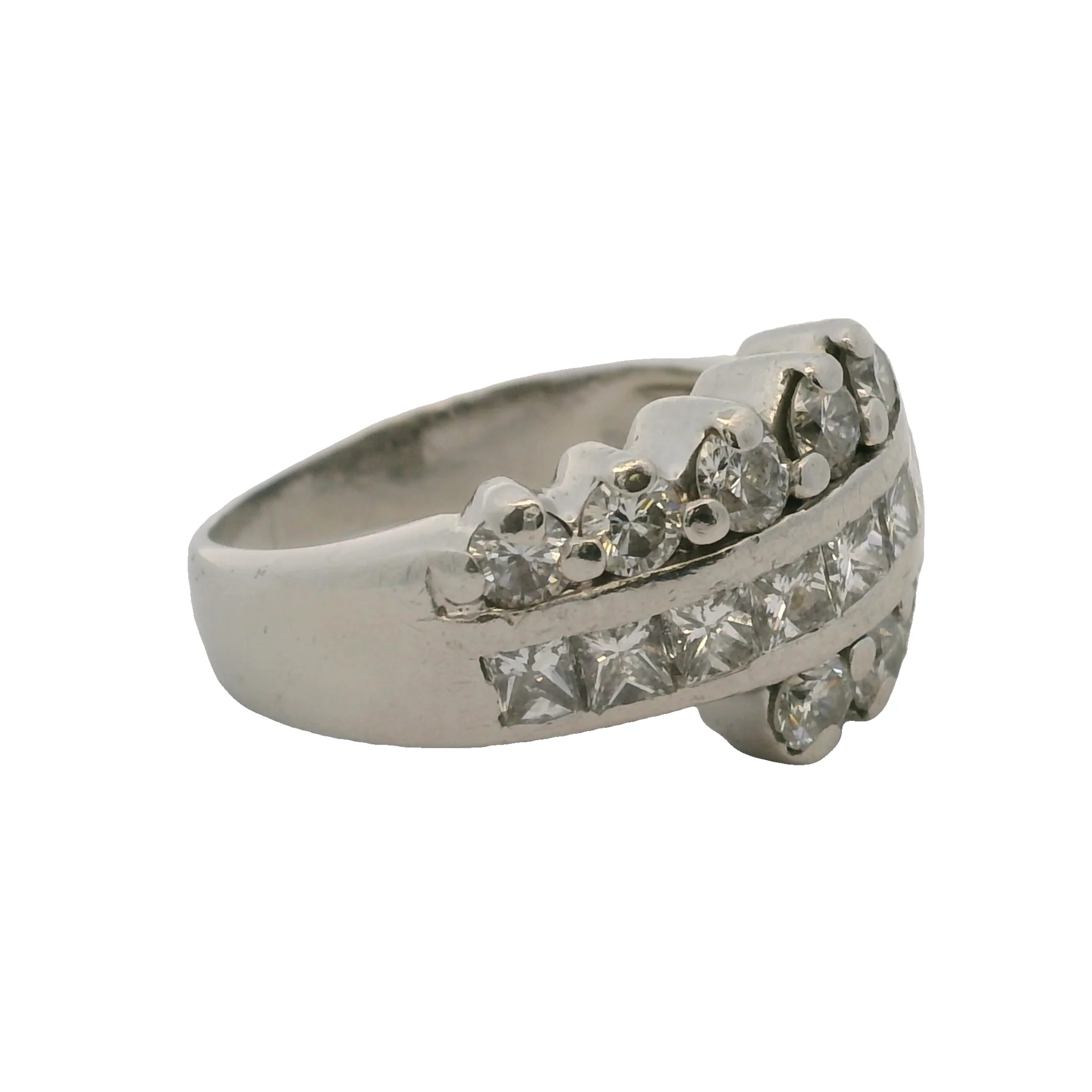 Vintage Mid-Century Solid Platinum and 2ctw Round and Princess Cut Diamond Cocktail Ring Size 7.5 - Image 5