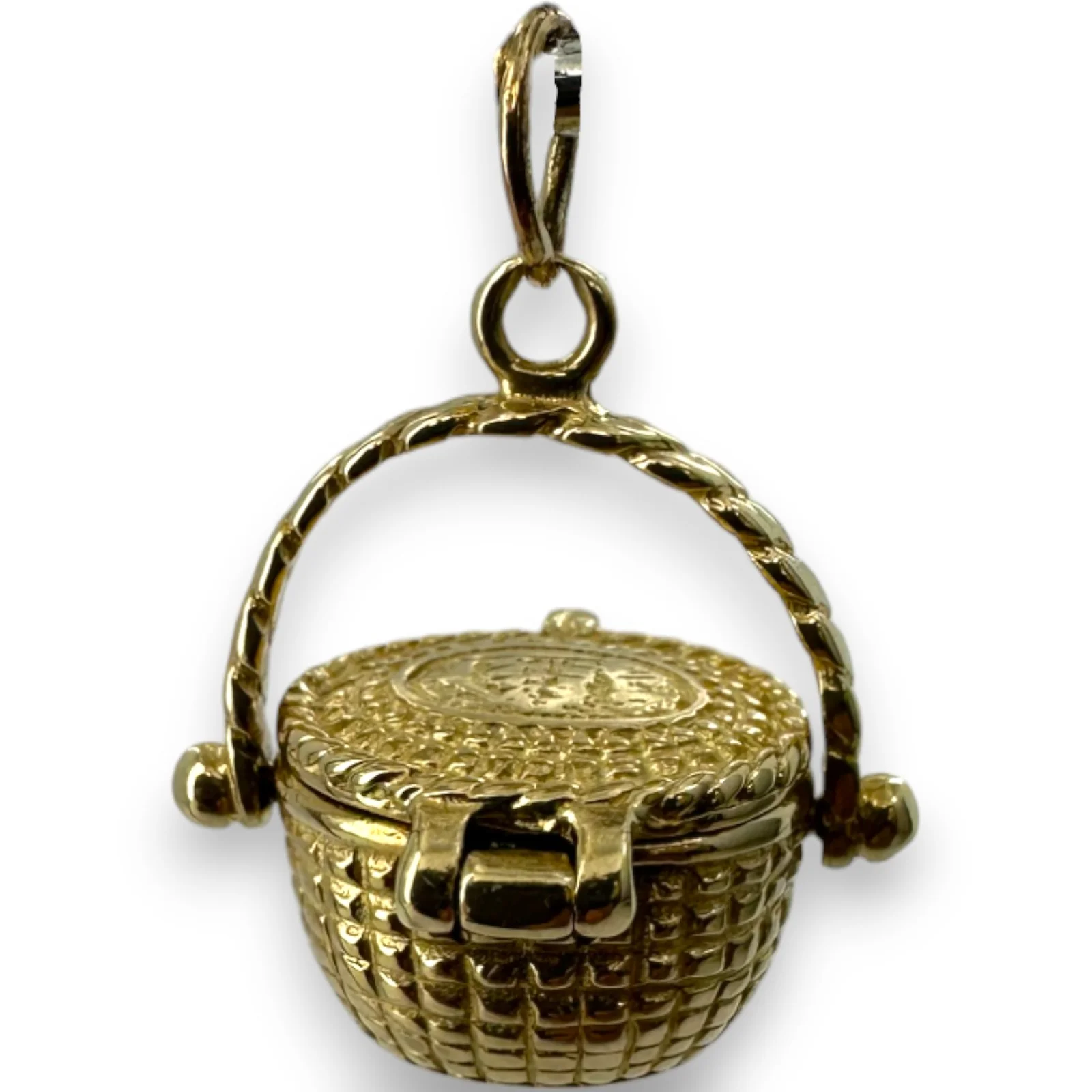 Vintage Picnic Basket Openable Charm Pendant Solid 14kt Yellow Gold - Image 3