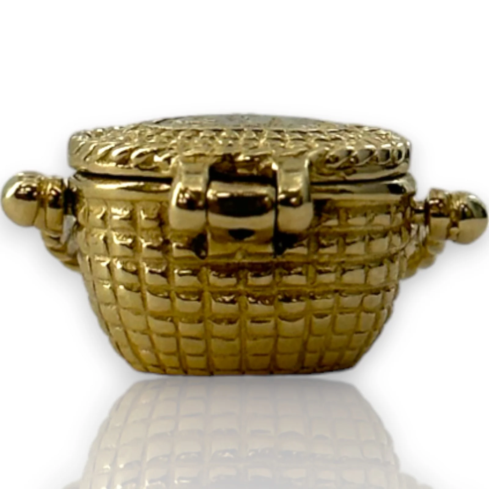 Vintage Picnic Basket Openable Charm Pendant Solid 14kt Yellow Gold - Image 7