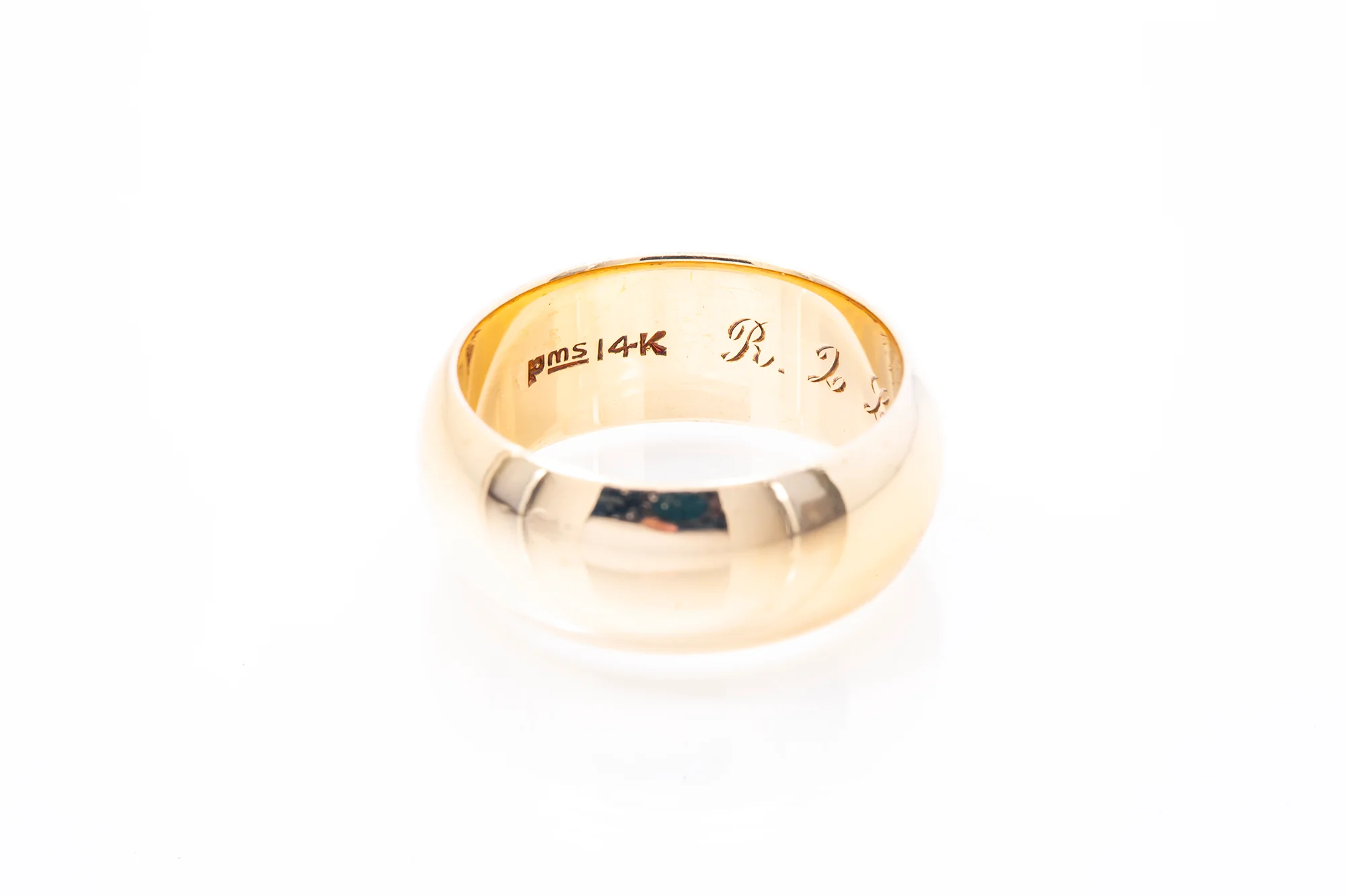 Vintage Premesco 14k Plum 585 Inscribed 1962 Wide Domed Wedding Band Ring Size 6.5 - Image 3