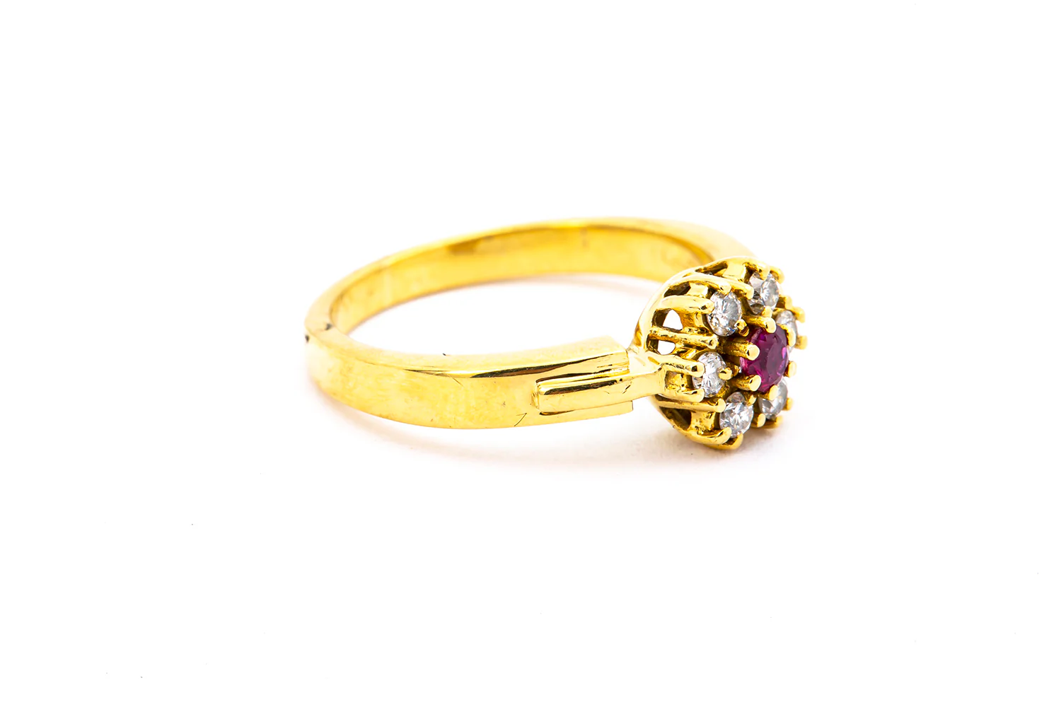Vintage Ruby & Diamond Flower Cluster Yellow Gold 18k 750 Ring Size 6 - Image 3