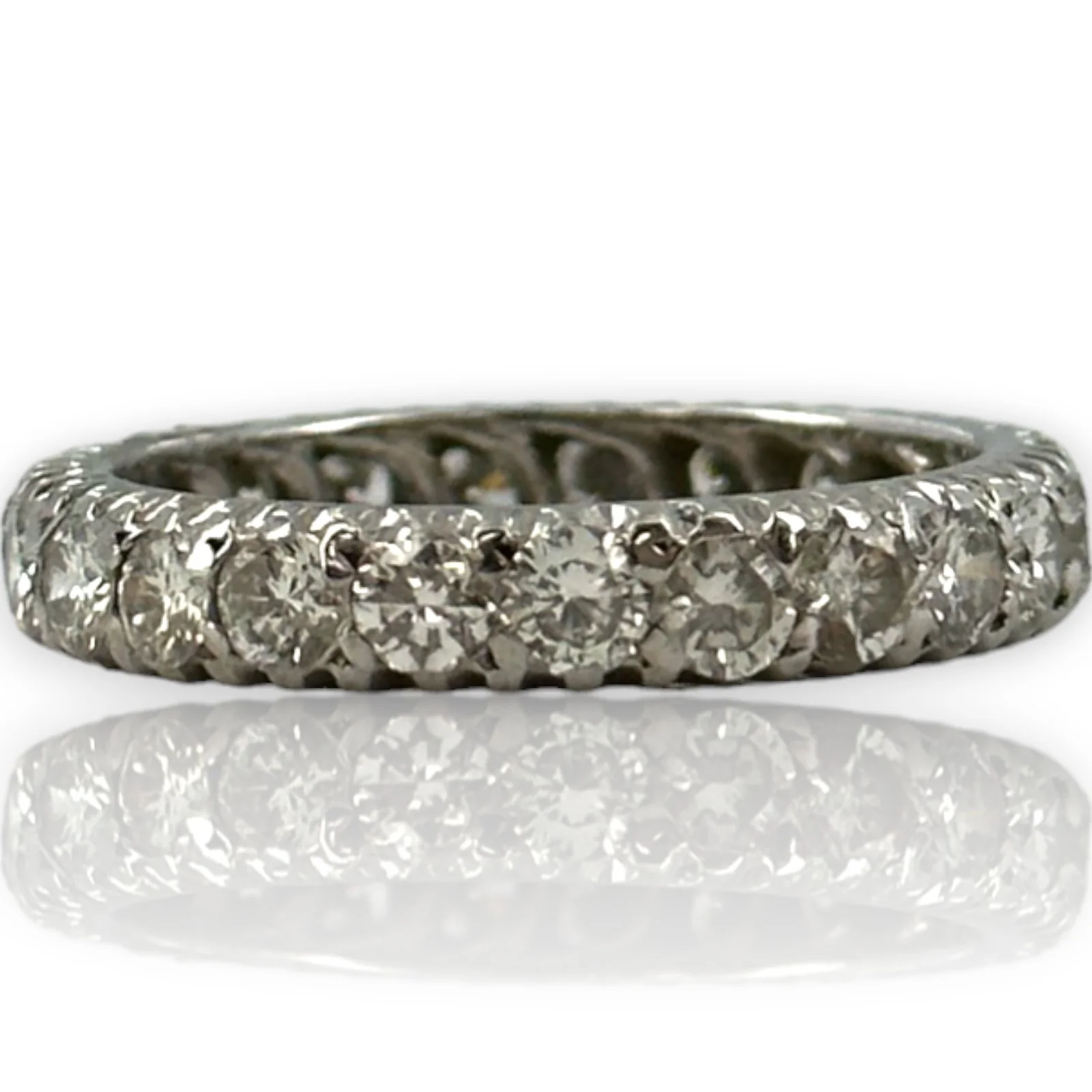 Vintage Solid 14kt White Gold and 1.61ctw Round Brilliant Diamond Eternity Wedding Band Ring Size 6.25 - Image 2