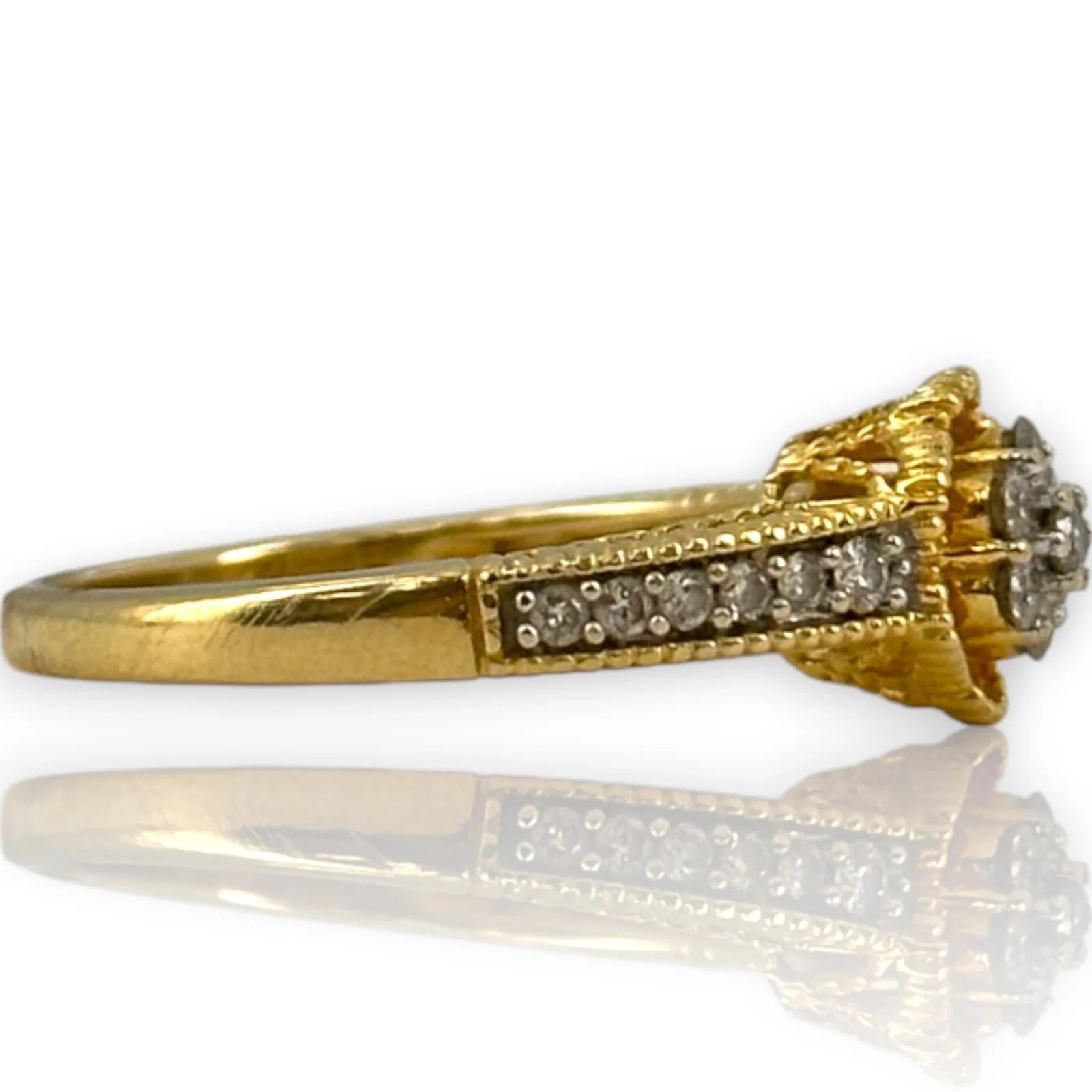VJS Jewelry Solid 18kt Bright Yellow Gold Filigree Diamond Cluster Flower Ring with Diamond Sides Size 7 - Image 3