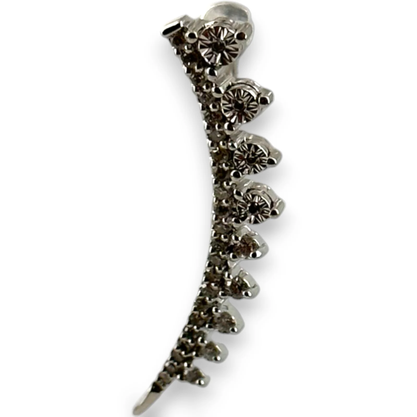 White Gold Diamond Crawler 10k 417 Earriings - Image 4